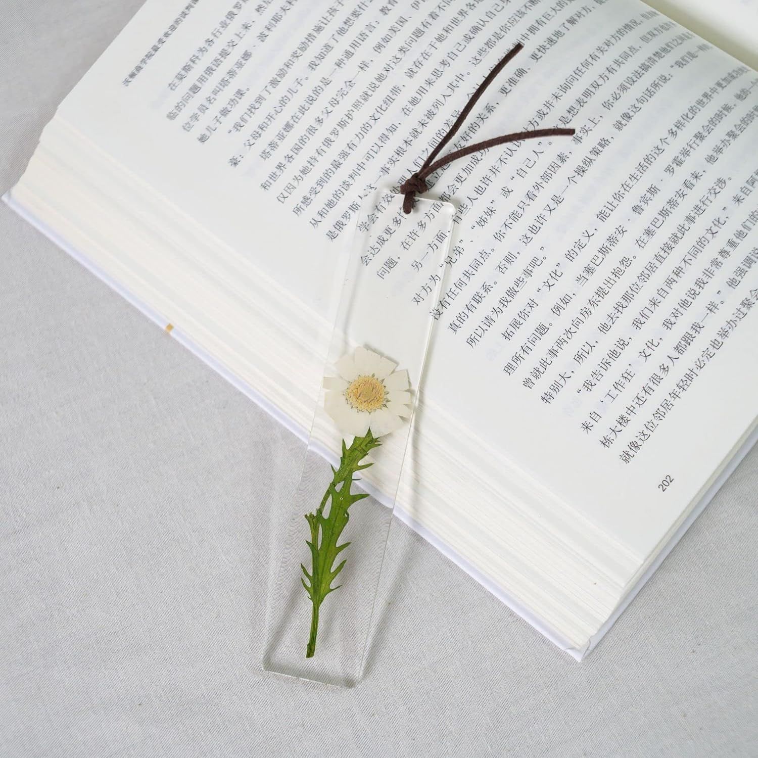Epoxy Bookmark Dried Flower Resin Bookmark Pressed Flower Bookmark Transparent Acrylic Bookmark f... | Amazon (US)