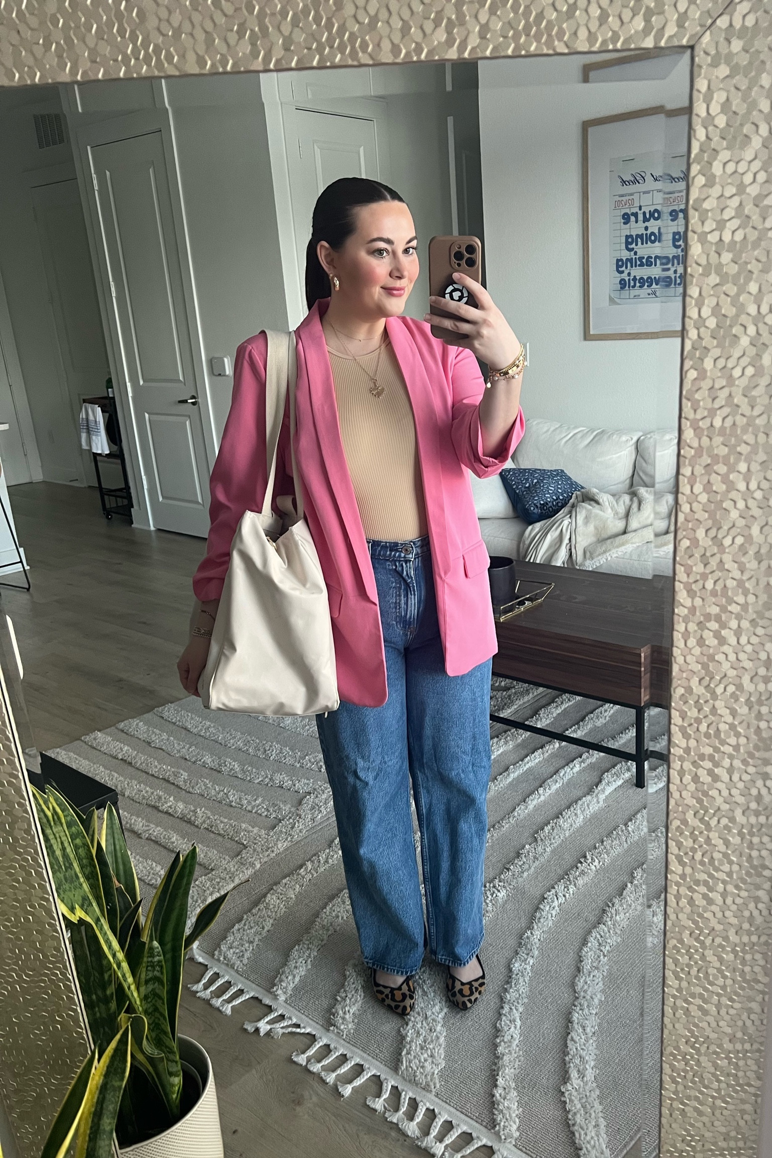 Valentine’s happy hour at the office! I am so glad leopard print (and flats!) are back because I’ve had these shoes in my closet forever, to the point where I overlook them daily! Excited to bust them back out for many more fits 🙌🏻🙌🏻🙌🏻

#LTKSpringSale #LTKsalealert