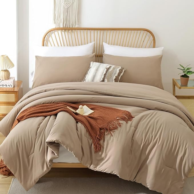ROSGONIA Queen Comforter Set Taupe Brown, 3pcs(1 Boho Tan Comforter & 2 Pillowcases) All Season S... | Amazon (US)