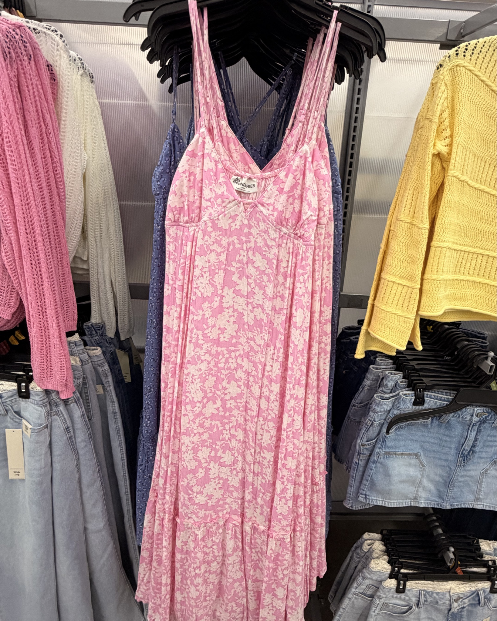 Look pretty in Pink 🎀 under $20!

#LTKootd