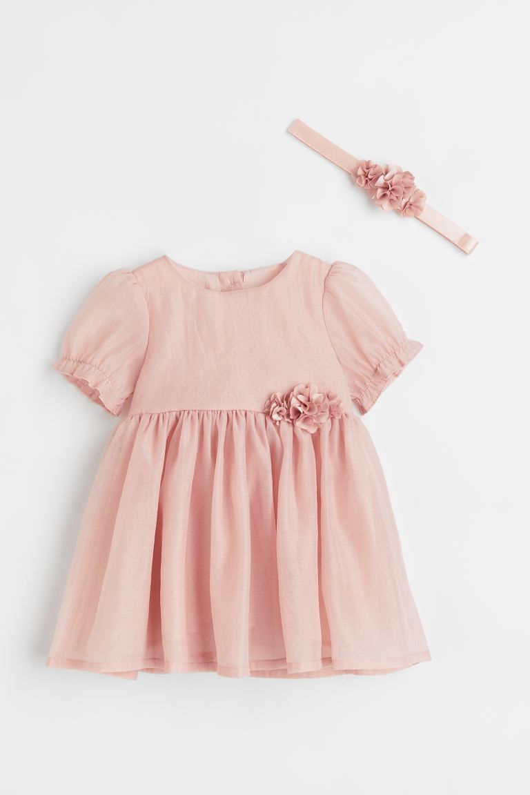 Dress and accessory | H&M (US + CA)