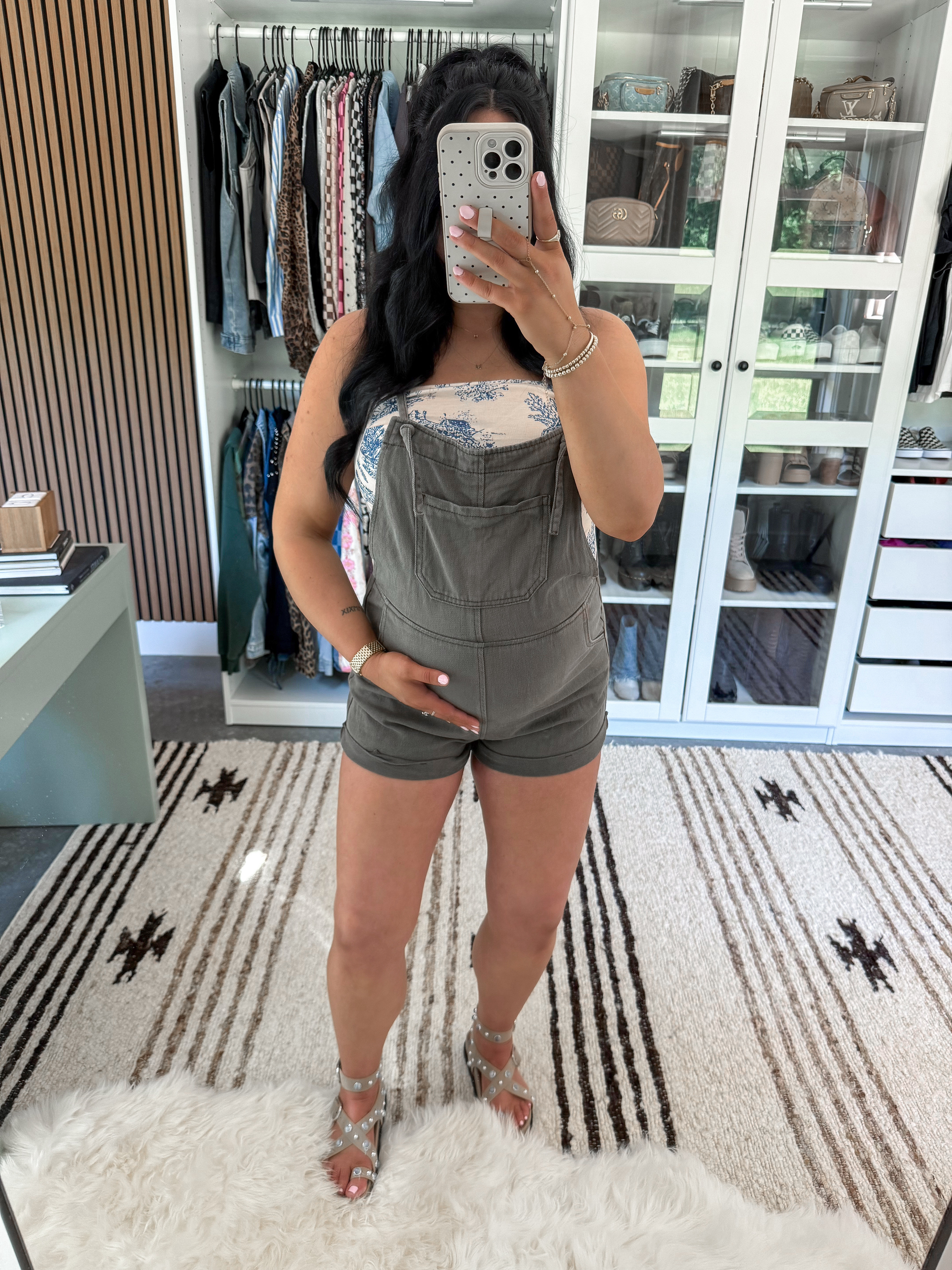 Top - small
Shortalls - small

 

 #LTKootd #LTKBump