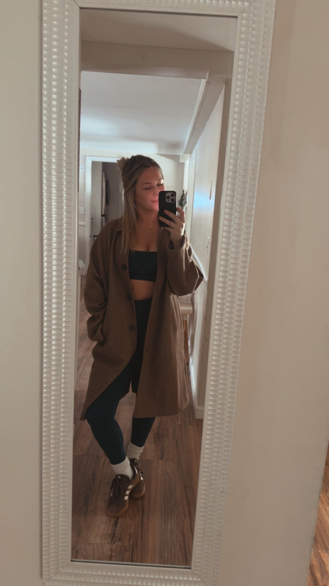 Workout sets on repeat, go to adidas and a super warm oversized jacket 60% off … 

#LTKootd #LTKActive #LTKSaleAlert