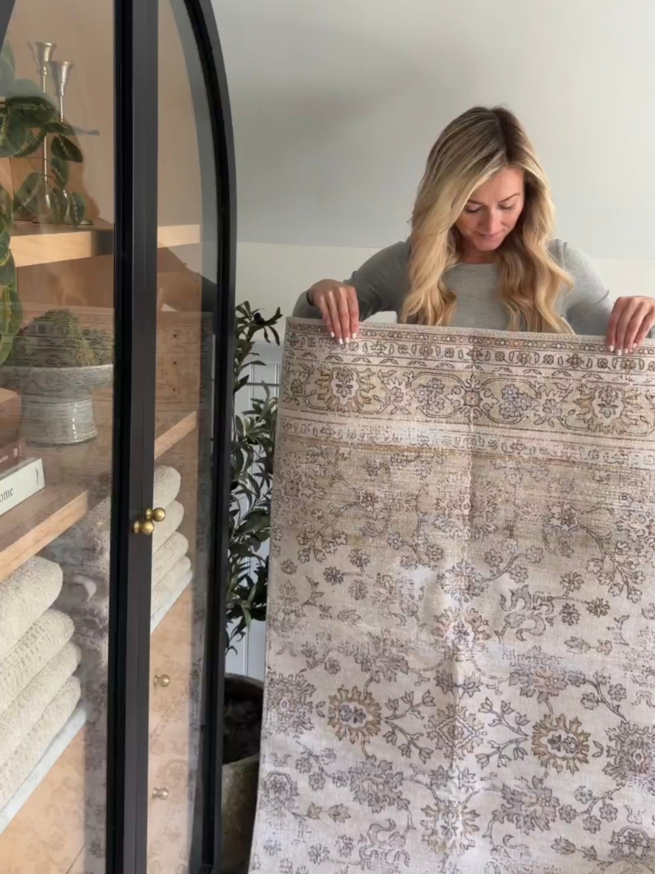 This runner is great for Spring-- neutral floral pattern with some subtle color detials. 

#LTKHome