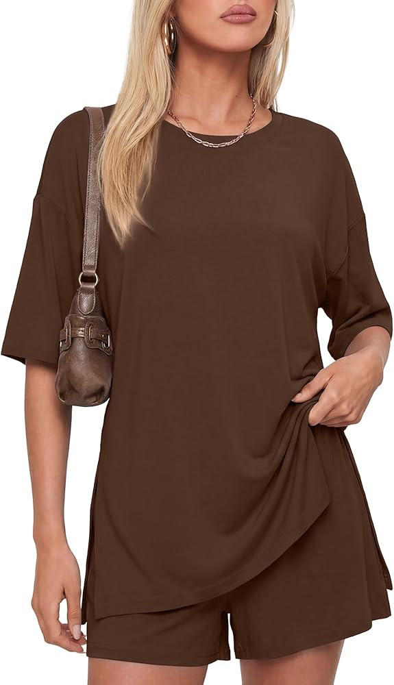 Darong Women's 2 Piece Lounge Set Short Sleeve Boxy T-shirt & Shorts Comfywear Summer Pajama Set ... | Amazon (US)