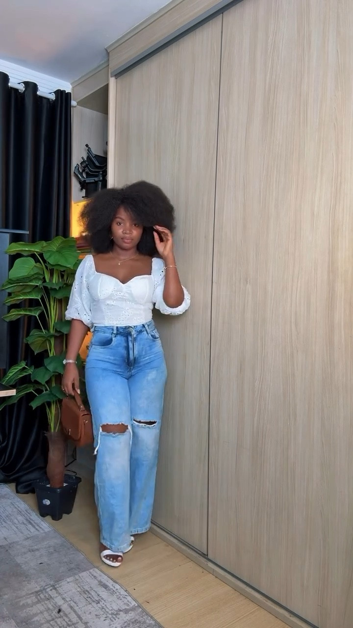 Me mimeiiiii 😂 look de milhões 
Peruca @palmira_abeauty 

#lookinspiracao #look #fashionista #beauty #grwm

#LTKdicadeestilo #LTKbrasil