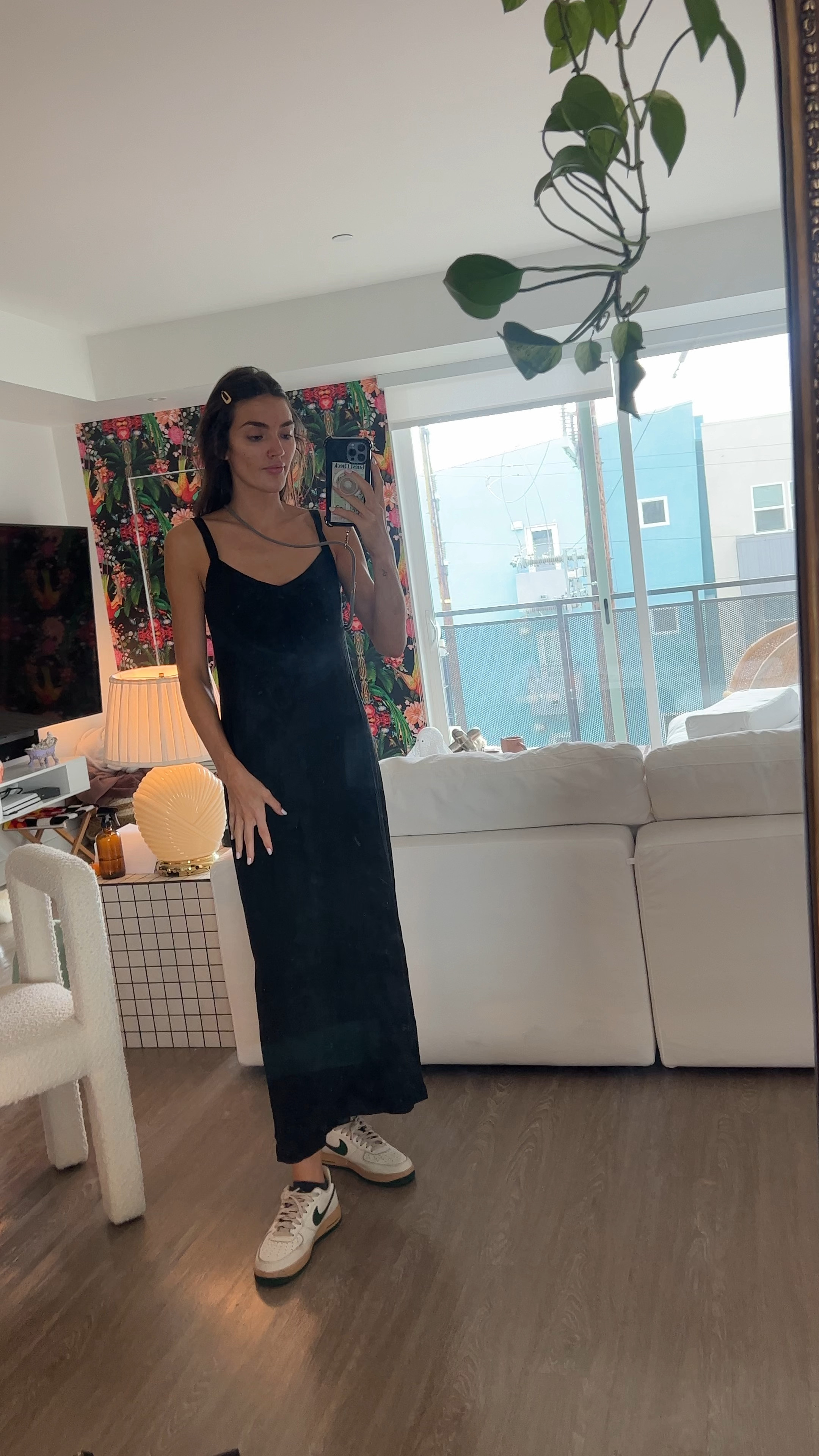 This dress is my new errand dress, travel dress, photoshoot dress…I’ve been wearing it a lot and it has NOT gotten PILLY!! I love that it isn’t ugly Amish style and you totally look cute running around, yet covered! #modeloffduty #