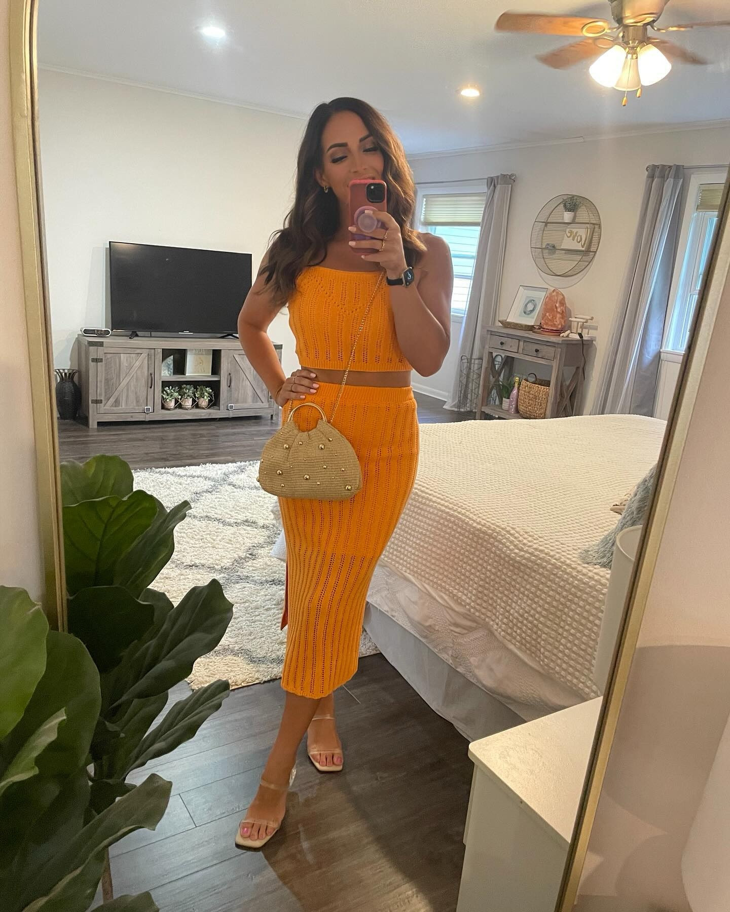 lil date night fit before summer ends 🍊🌅🧡

Full disclosure: this was a TJmaxx find overall (bag and set) but I linked similar styles for yall 😜

#teacheroffduty #teacherlife #facsteacherlife #backtoschool #backtoreality #orange #orangeoutfit #twopieceset #tjmaxxfinds #marshallsfinds #summertime #summerootd #meetinggoals #workoutathome #hardworkpaysoffs #momlife #momswholift

#LTKSeasonal #LTKFindsUnder50 #LTKBacktoSchool