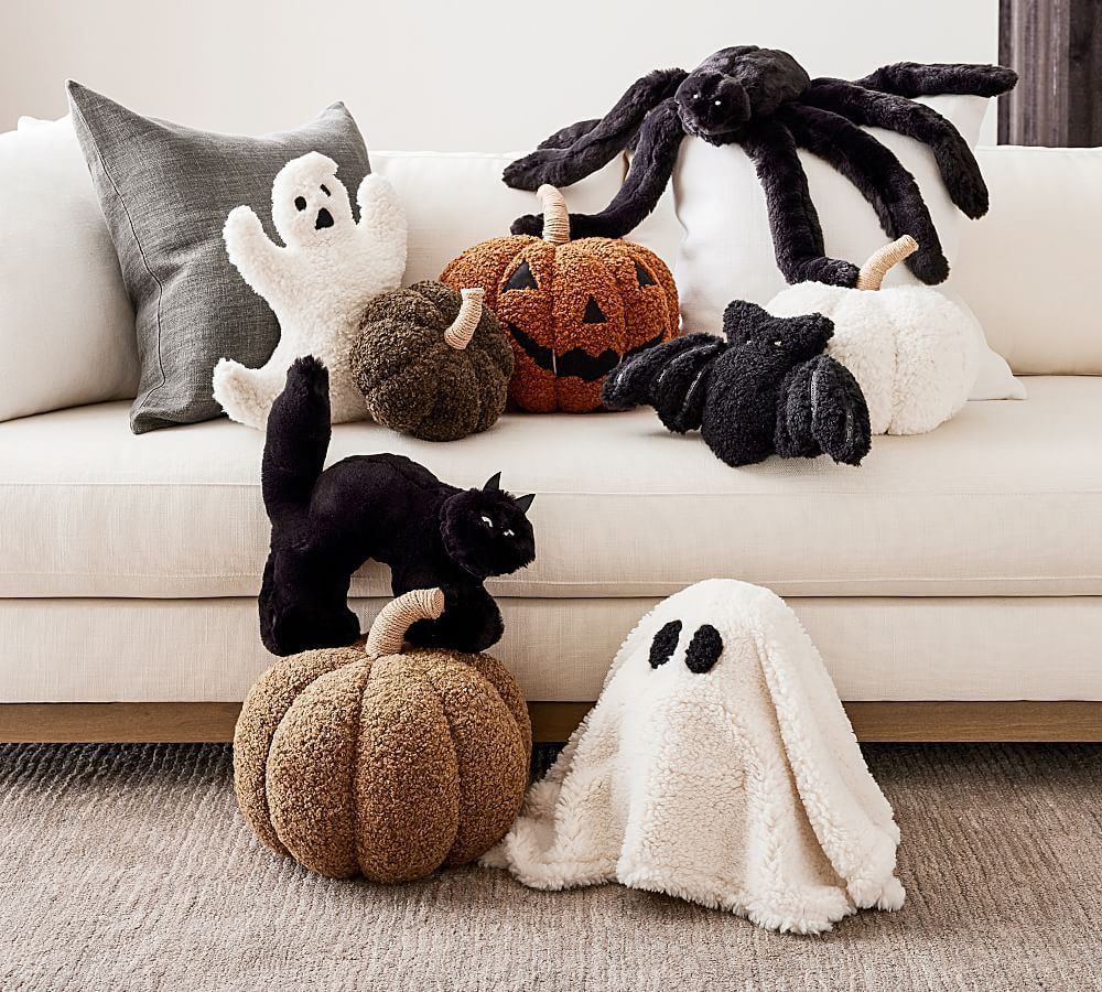 Gus the Ghost Pillow | Pottery Barn (US)