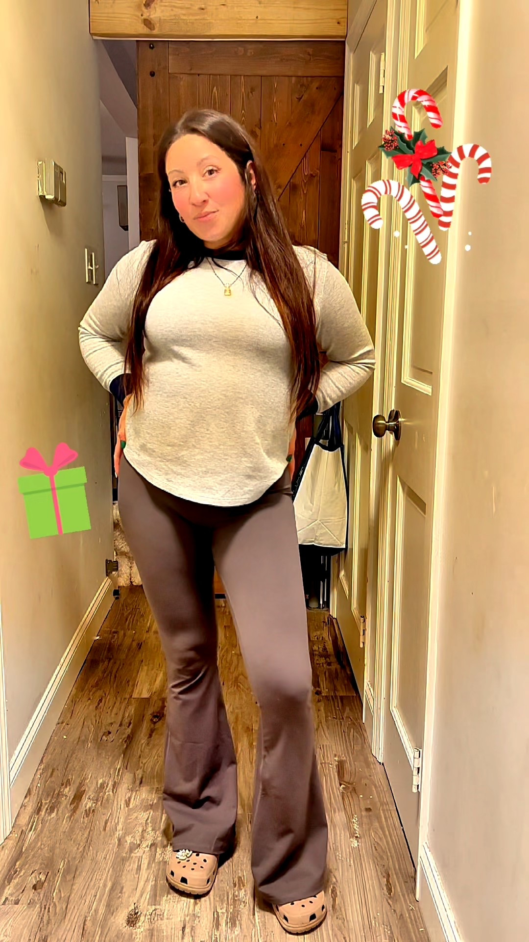 Go grab these viral scrunch butt lifting leggings! #leggings #flareleggings #gymleggings #cargoleggings #cargopants


#LTKmomlife #LTKgrwm #LTKootd