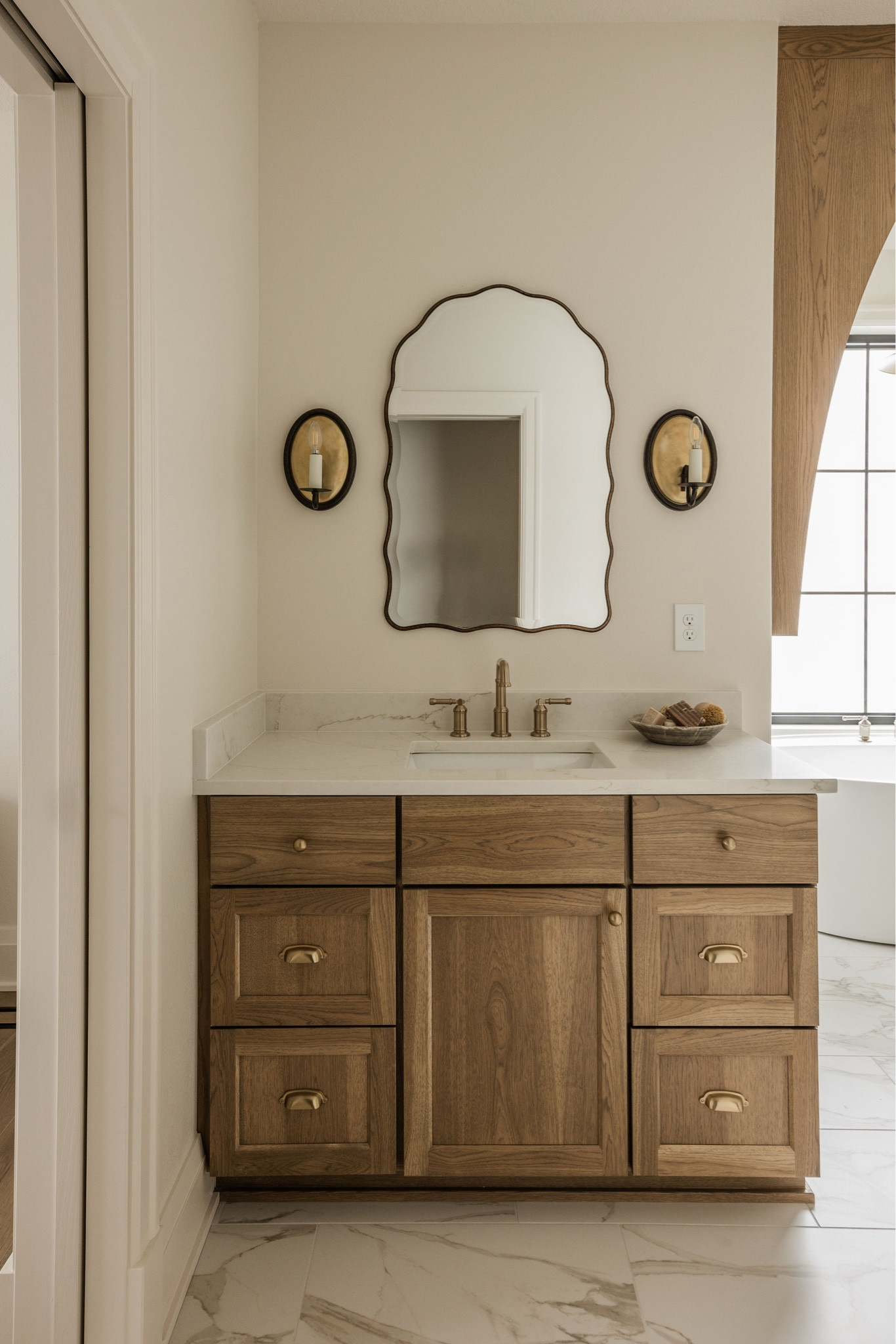 Linking our favorite @wayfair finds in our spec home! #wayfair #wayfairpartner