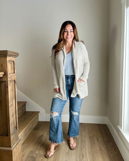 Coastal Winter Outfit
Use code RYANNE10 for 10% off Gibsonlook items

Fit tips: tee tts, L // cardigan tts, L // jeans size up if in-between but they do loosen as you wear

Casual outfit  winter outfit  spring outfit ripped jeans  cardigan  light blue outfit

#LTKover40 #LTKmidsize #LTKtravel
