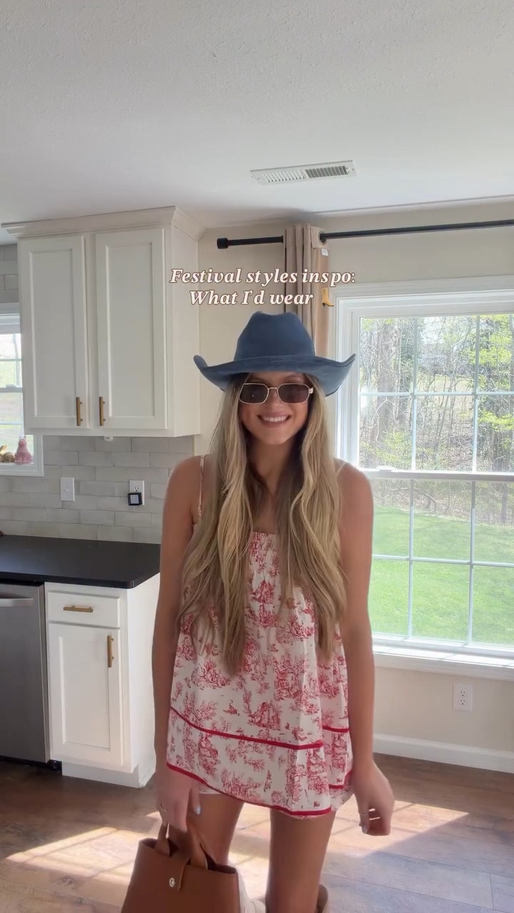 Looks for music season with @vici 👢🎵 Loving touches of western always — these are perfect for any event, concert, or festival 🌤️

Comment LOOKS to shop! Code KALEE30 always works!

#outfitinspo #styleinspo #stylediary #festivalfashion #festivalseason