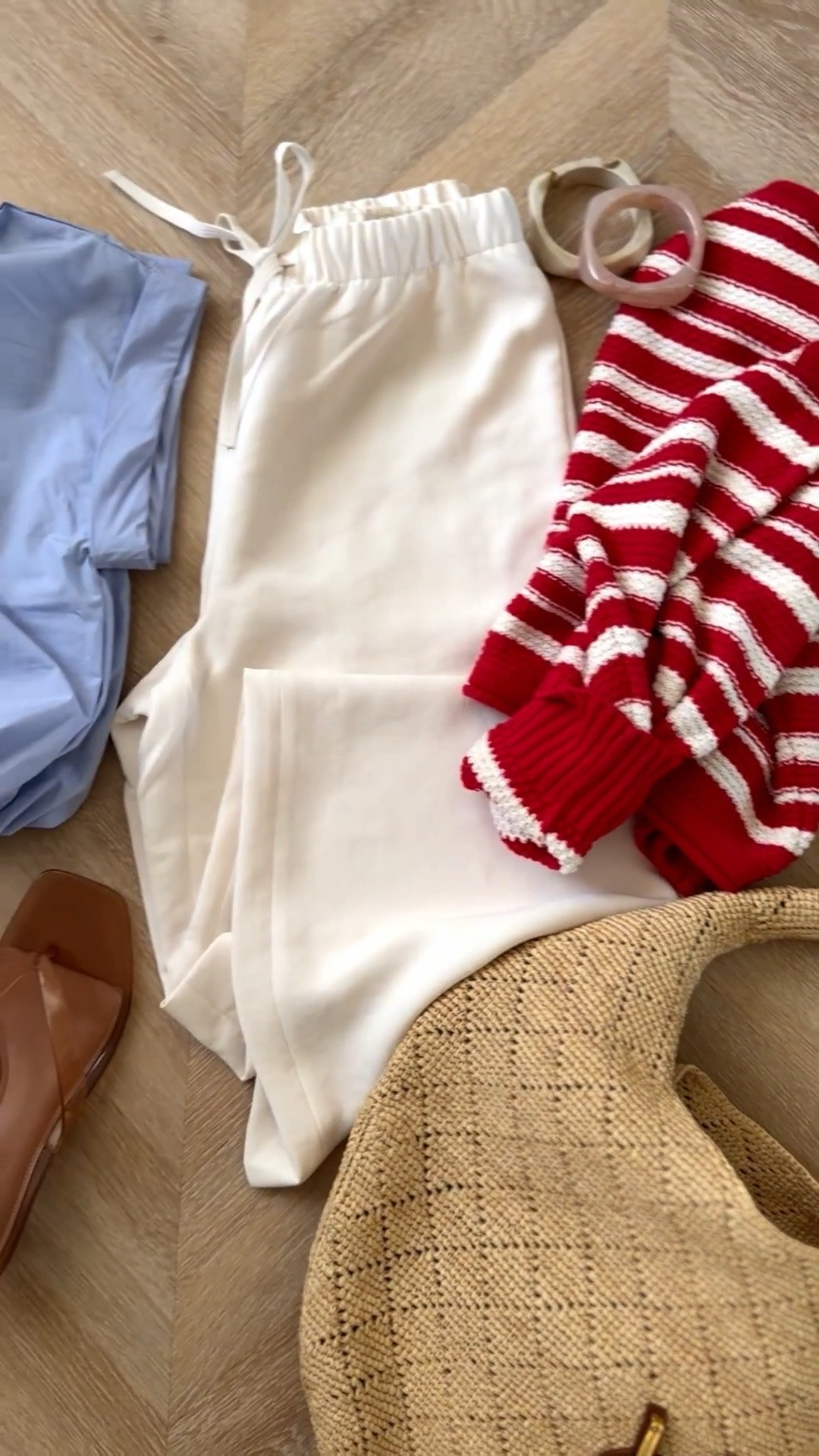 The most shopped pants of the season! 
Tops are target! 


I did small, tall in pants. XS in top and small in sweater. More colors 

Summer style. White pants. Target finds.

#LTKootd #LTKgrwm