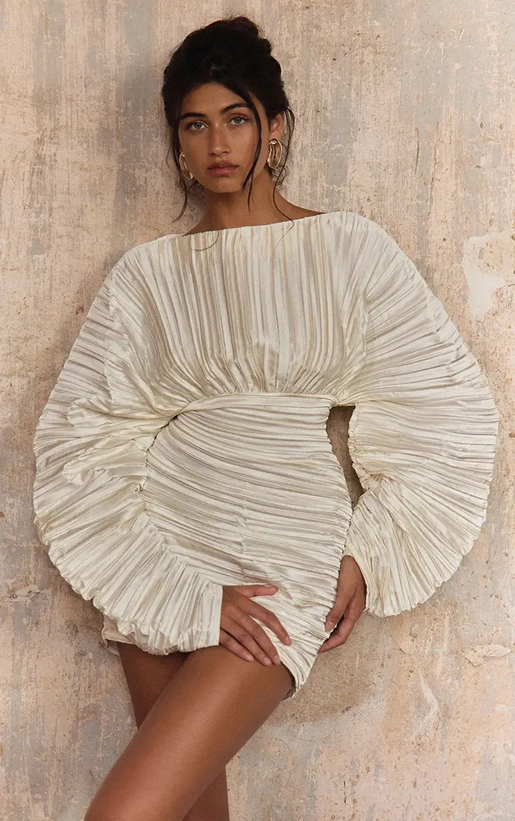 Future brides, you don’t have to spend thousands on a dress 🤍✨

These wedding dresses under $200 are:
Elegant
Affordable
Timeless
Perfect for intimate weddings

Whether you’re planning a courthouse ceremony or a destination wedding, I rounded up the prettiest affordable bridal dresses for you.

#BrideToBe #BudgetBride #WeddingDressInspo #WeddingPlanning #BridalStyle #AffordableWedding #WeddingFashion #ShoppingWithPriiincesss #Atlantamom #Atlantabloggers #Atlantablogger #AtlantaCreator #Atlantacontentcreators #Atlantacontentcreator

#LTKWedding #LTKFestival #LTKootd