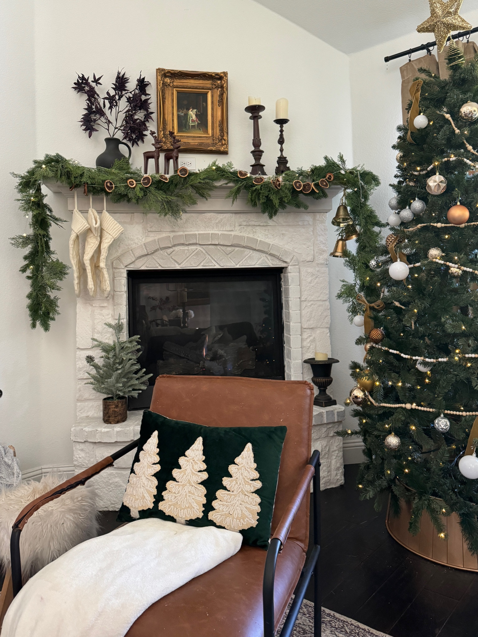 Four total garlands! Two 6’ garlands from Walmart and two 6’ from watfair that’s out of stock 

#LTKHoliday #LTKHolidaySale #LTKSeasonal