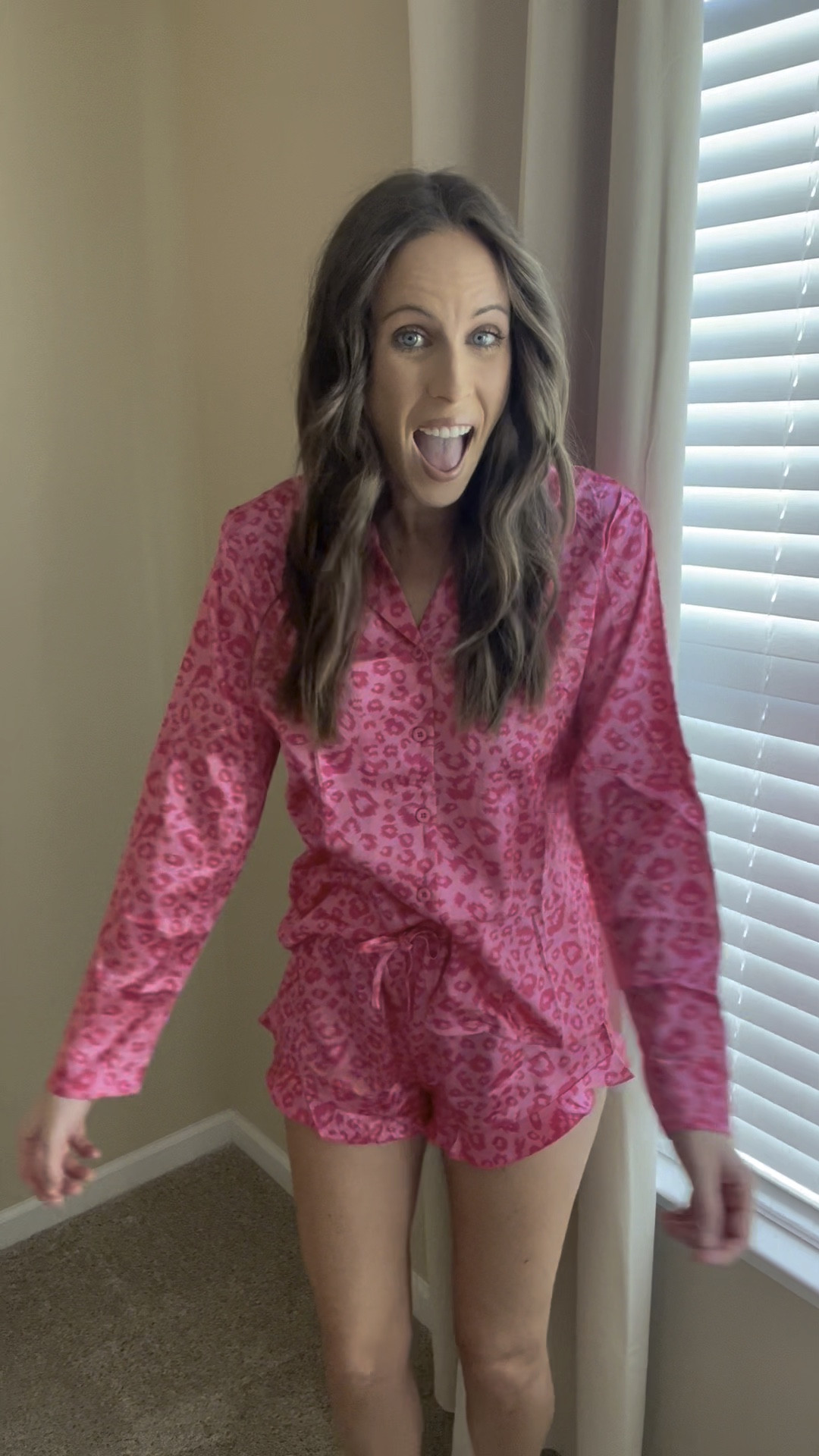 Amazon pajamas 🩷

Pajamas, Valentine’s Day, gift for her, slippers, cozy socks, women’s robe, Amazon finds 

#LTKGiftGuide #LTKStyleTip #LTKFindsUnder50