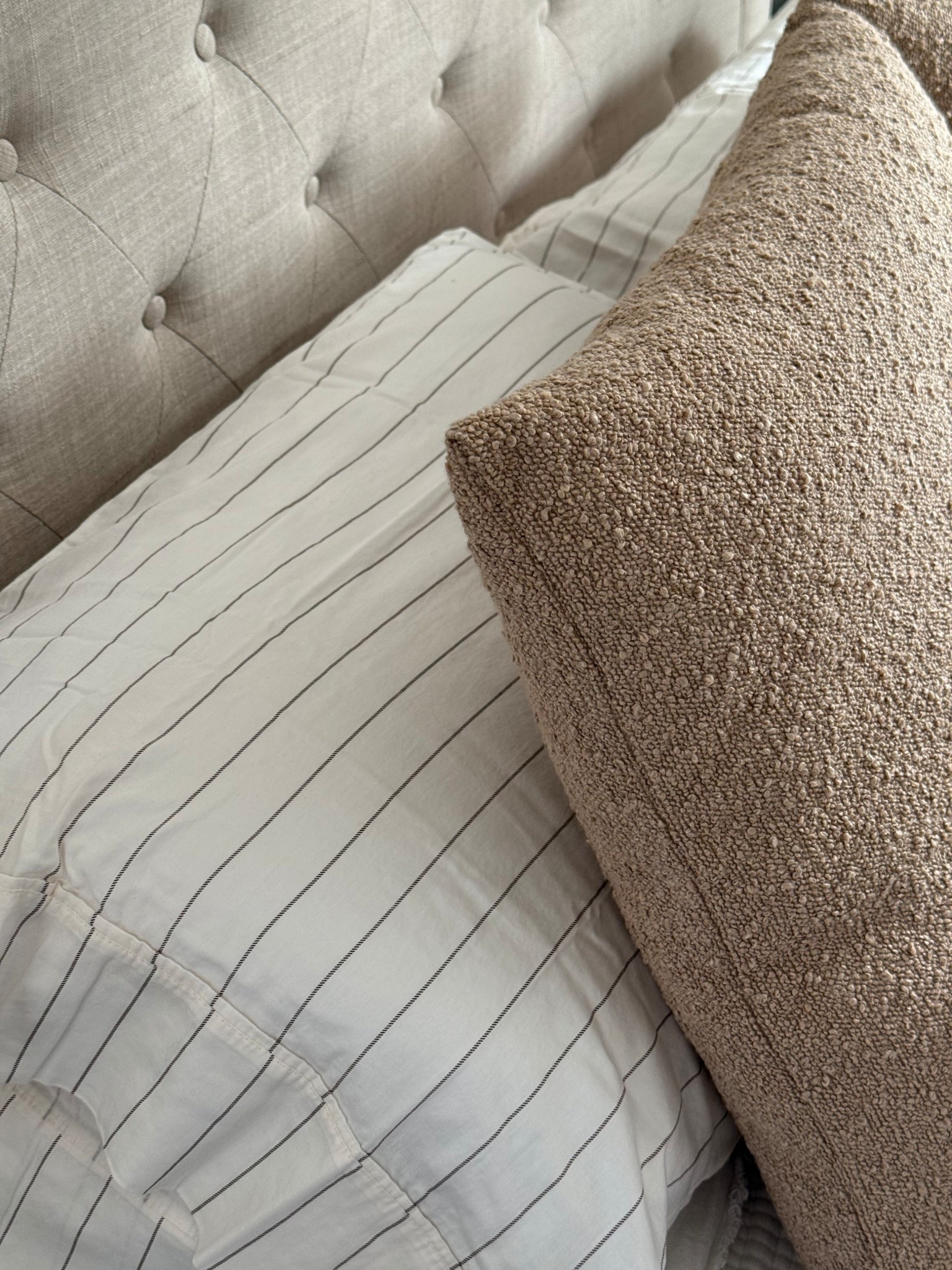 New Sheets ☁️


Bedding, sheet set, spring refresh, cozy sheets, Target, Target home 

#LTKSaleAlert #LTKHome #LTKSpringSale