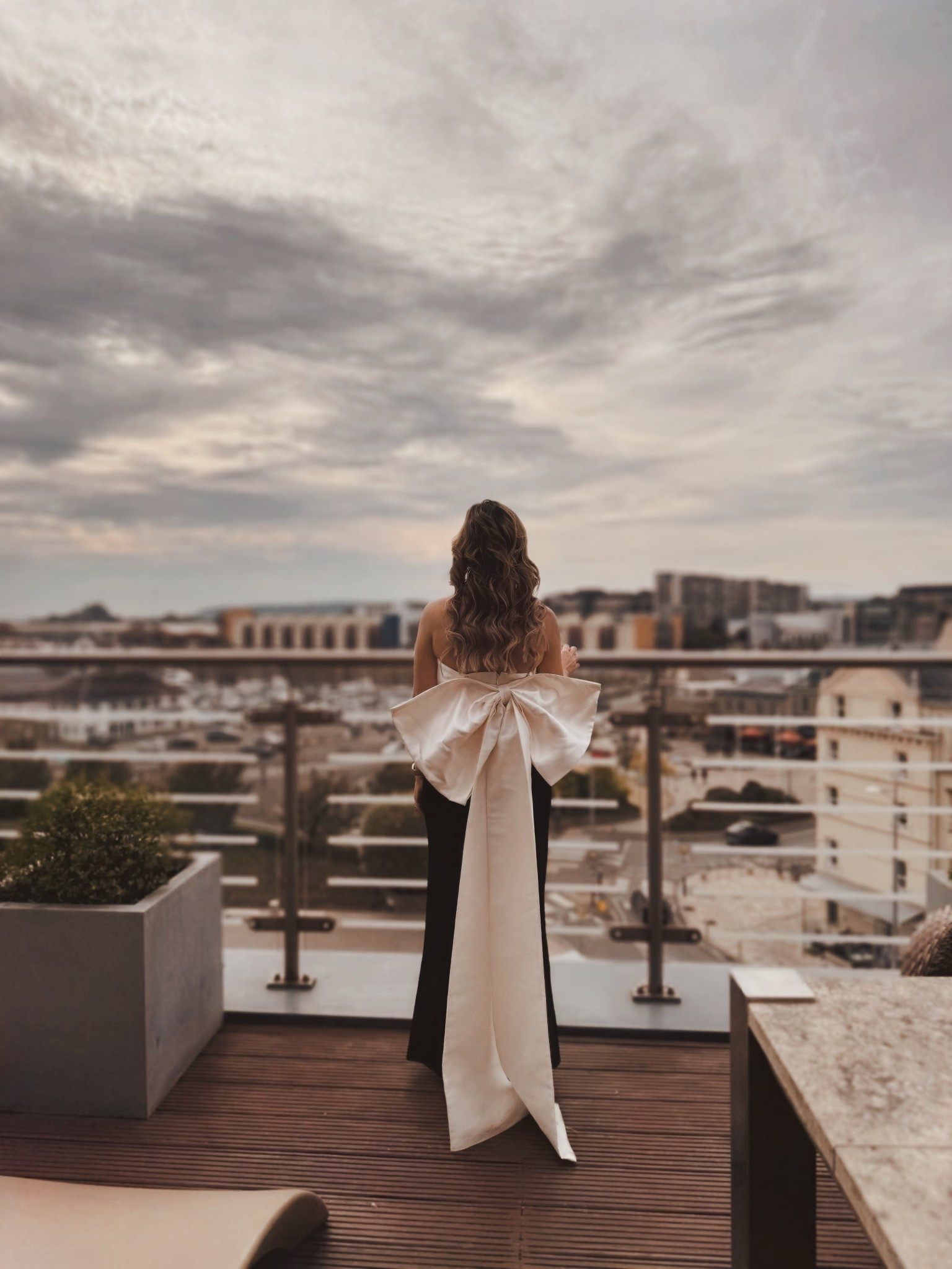 Black tie season is here…super cute statement bow dress in classic monochrome 🤍

#LTKdresses #LTKFashionMonth #LTKpartywear