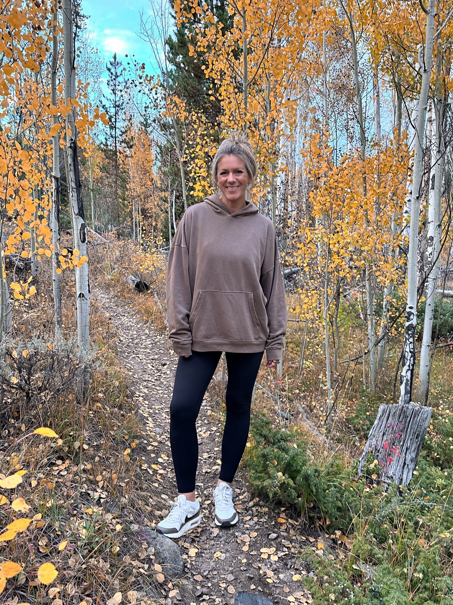 Xl hoodie (color: Max Mole) large 28” leggings, men’s 9.5 sneakers 

#LTKTall #LTKSeasonal #LTKOver40