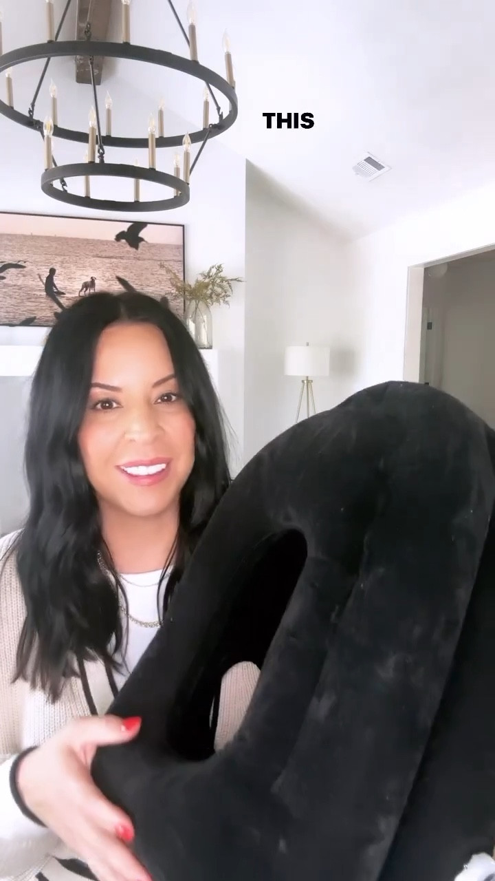 Travel pillow review! I also linked the neck pillow that so many of you told me worked for you. I didn’t try it, but I will next time  

#LTKunder50 #LTKtravel #LTKsalealert