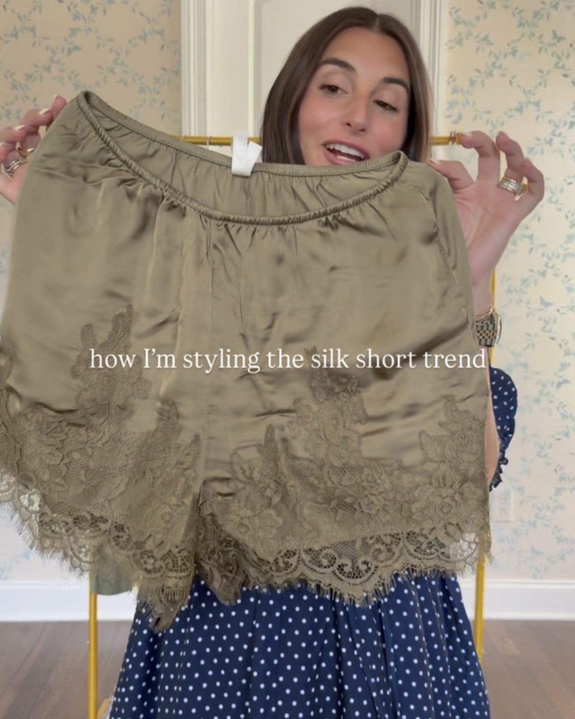 Love these silk shorts! Here’s how I plan to style them for fall!