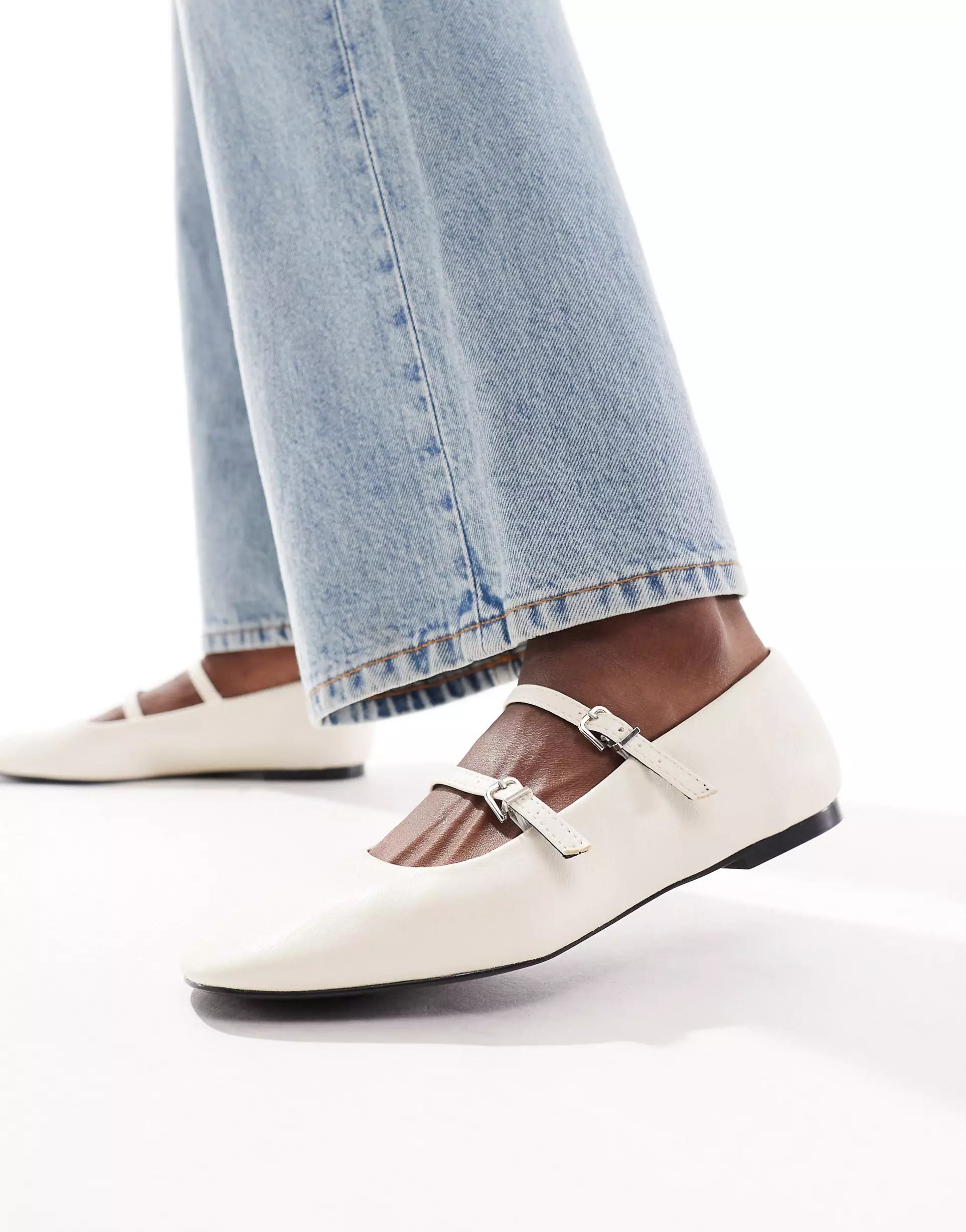 Pull&Bear double strap mary jane shoes in white | ASOS | ASOS (Global)