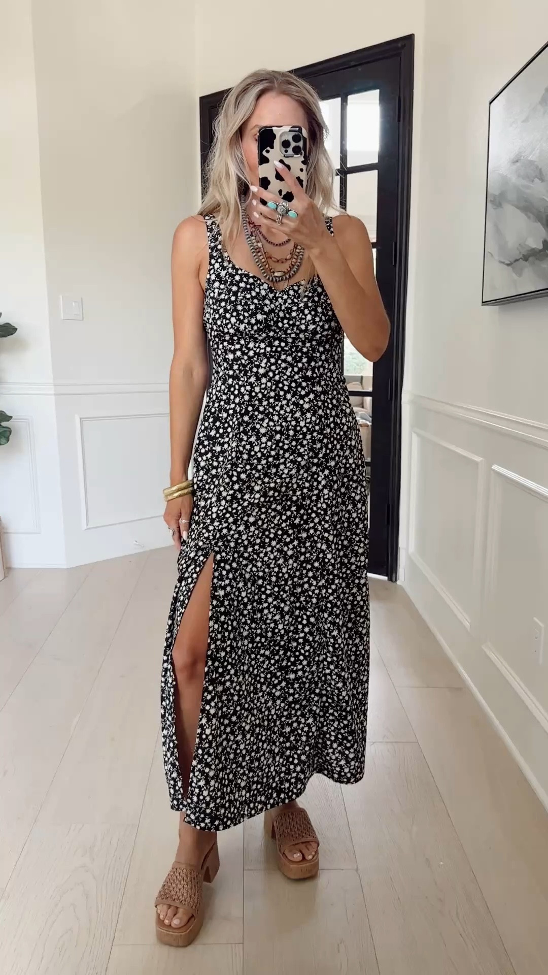 🤍 This dress…is actual perfection! So freaking cute & the little details are to die for😍

I’m wearing my tts (size small)

5’5” // 120 lbs 



#LTKdayinmylife #LTKootd #LTKgrwm