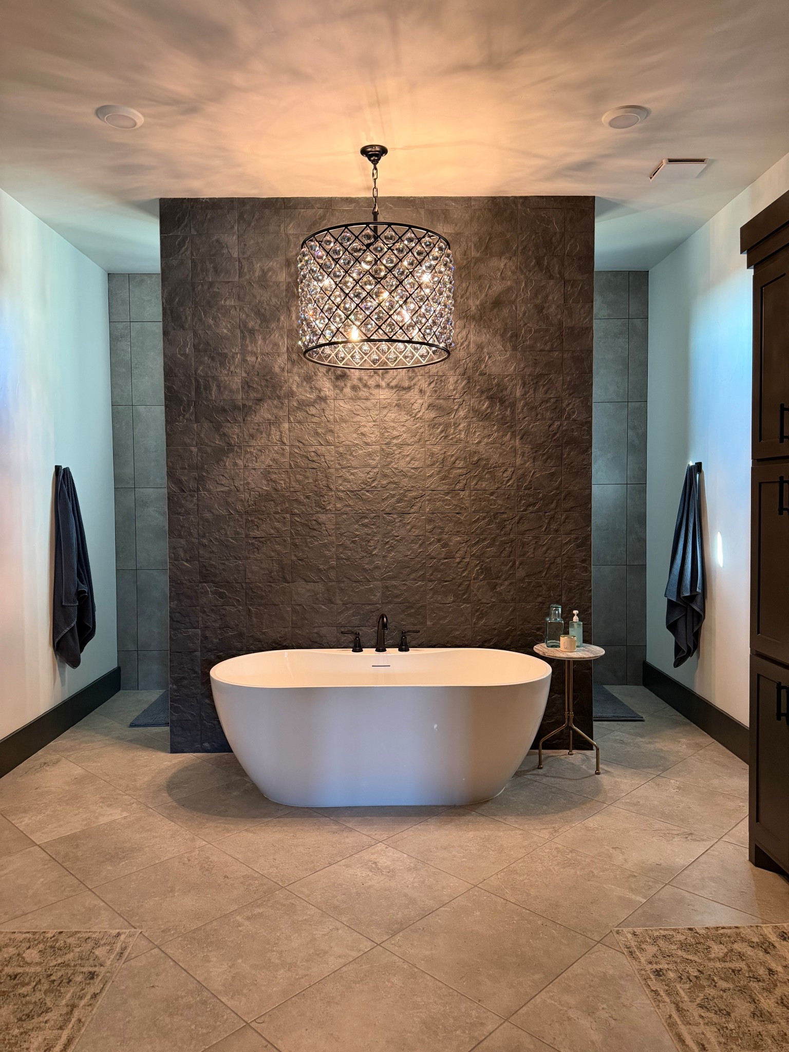 Bathroom accessories I love. ❤️

#LTKHome