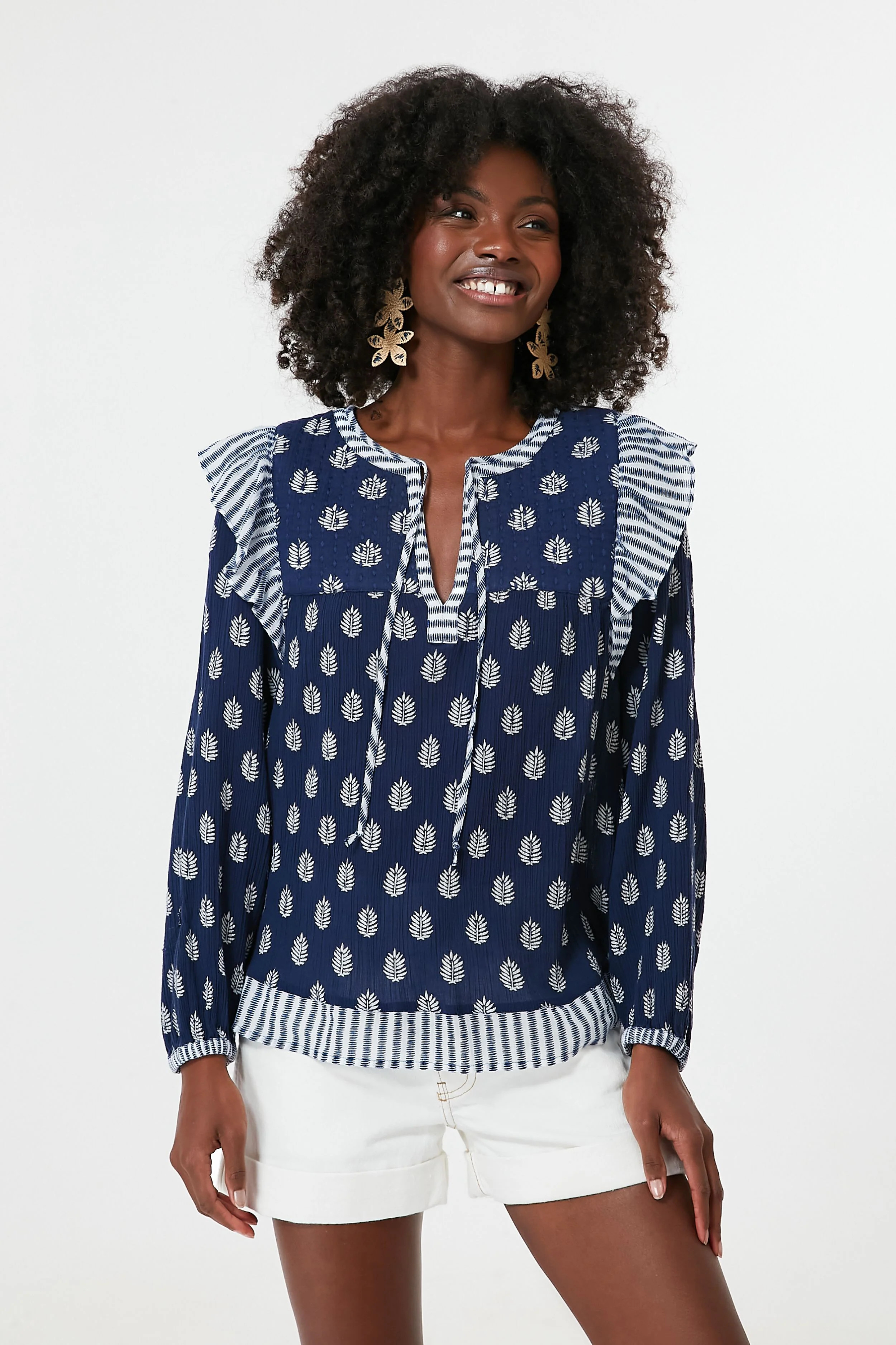 Deep Bay Fleur De Leaf Quilted Top | Tuckernuck (US)