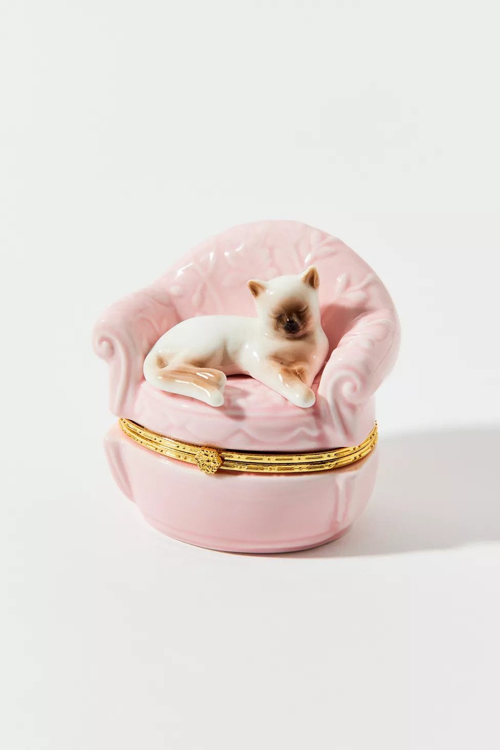 Porcelain Cat Couch Pill Case | Urban Outfitters (US and RoW)