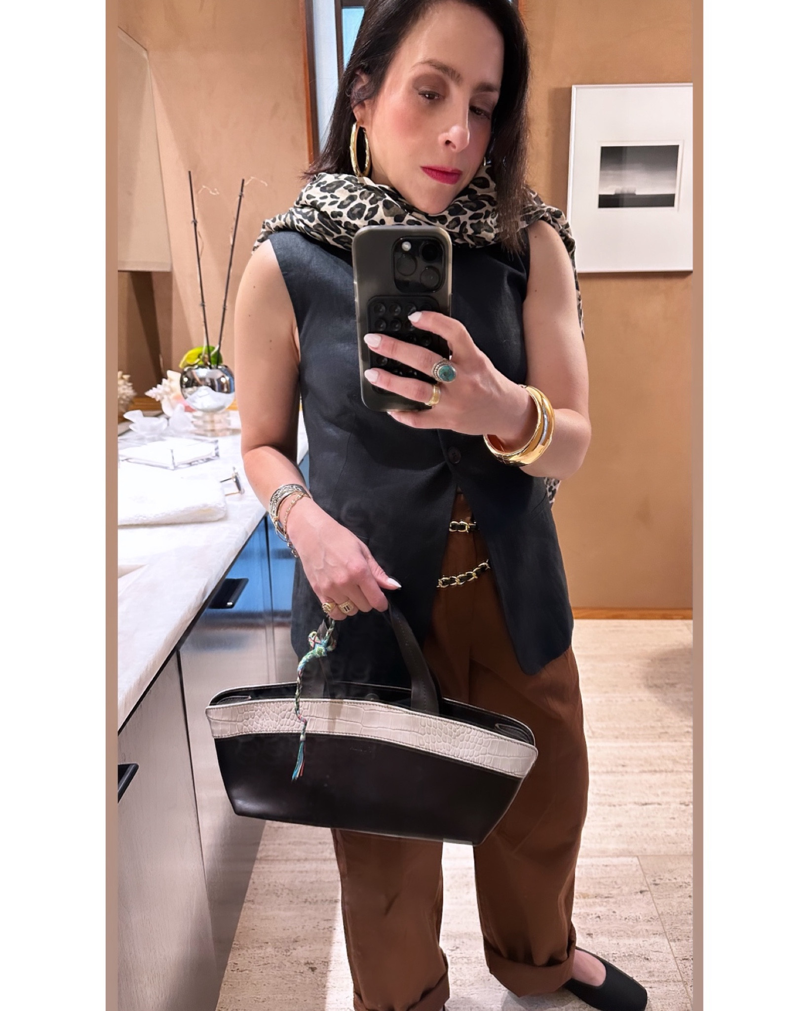 My style go-to? If Chino, Chino! 

#LTKfindsunder100 #LTKfindsunder50 #LTKstyletip