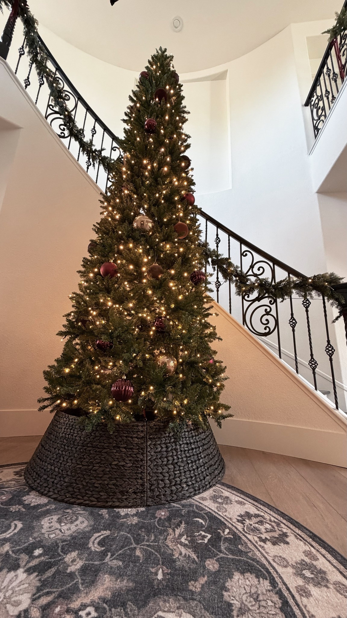 Christmas tree // Tree collar // Ornaments // Christmas decor

#LTKHoliday #LTKHome #LTKSeasonal