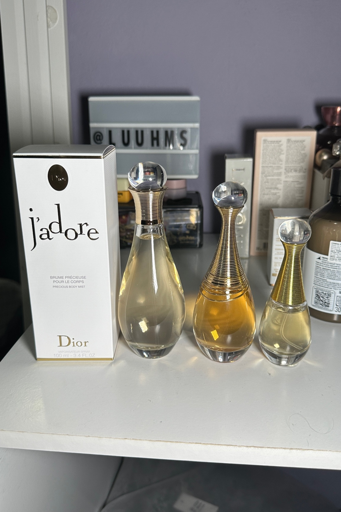 Ainda quero comprar o J’adore Edp de 100ml mas acho muito caro rsrs 

Fui comprando todos em liquidação, o body spray tem o cheiro do Edp, o infinissime um pouco mais forte 

#LTKgift #natalLTK #perfumes #jadore #dior

#LTKbeauty #LTKbrasil