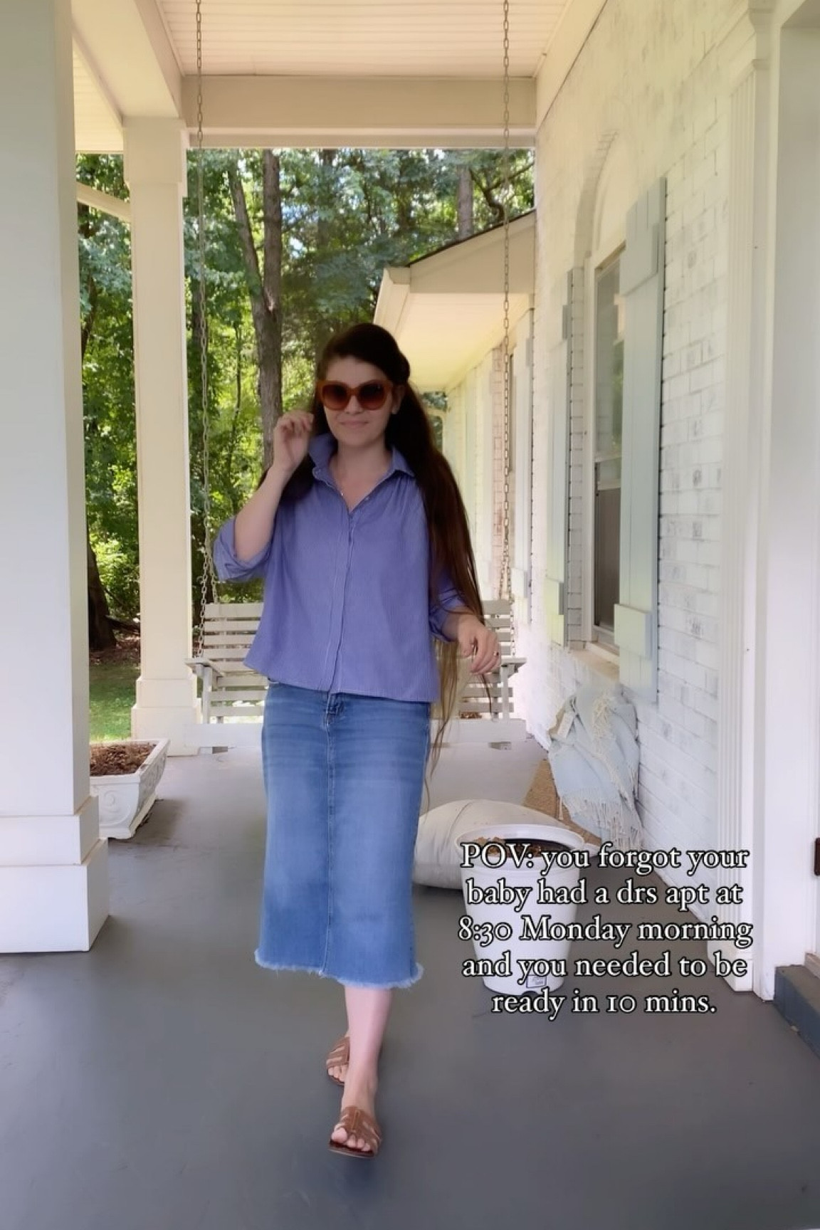 A classic button down, white or a medium/dark wash denim, and a classic shoe is my lazy “need-to-look-put-together”look that I can throw on that looks like I didn’t wake up with 10 minutes to get myself and the babies ready for a drs appointment I forgot about until the calendar reminder chimed and woke up me haha. What’s your go to look that you rely on with little time to get ready?

Top: @tuckernuck 
Skirt: @zara (it’s like 7 years old)
Sunnies: @amazonfashion 
Slides: @sam_edelman 

Will link in stories! 

#classicstyle #nursingfriendly #cwstyle #momfit #classicmomoutfit #tuckernucking #findthefun #buttondown #blueandwhite #fitcheck