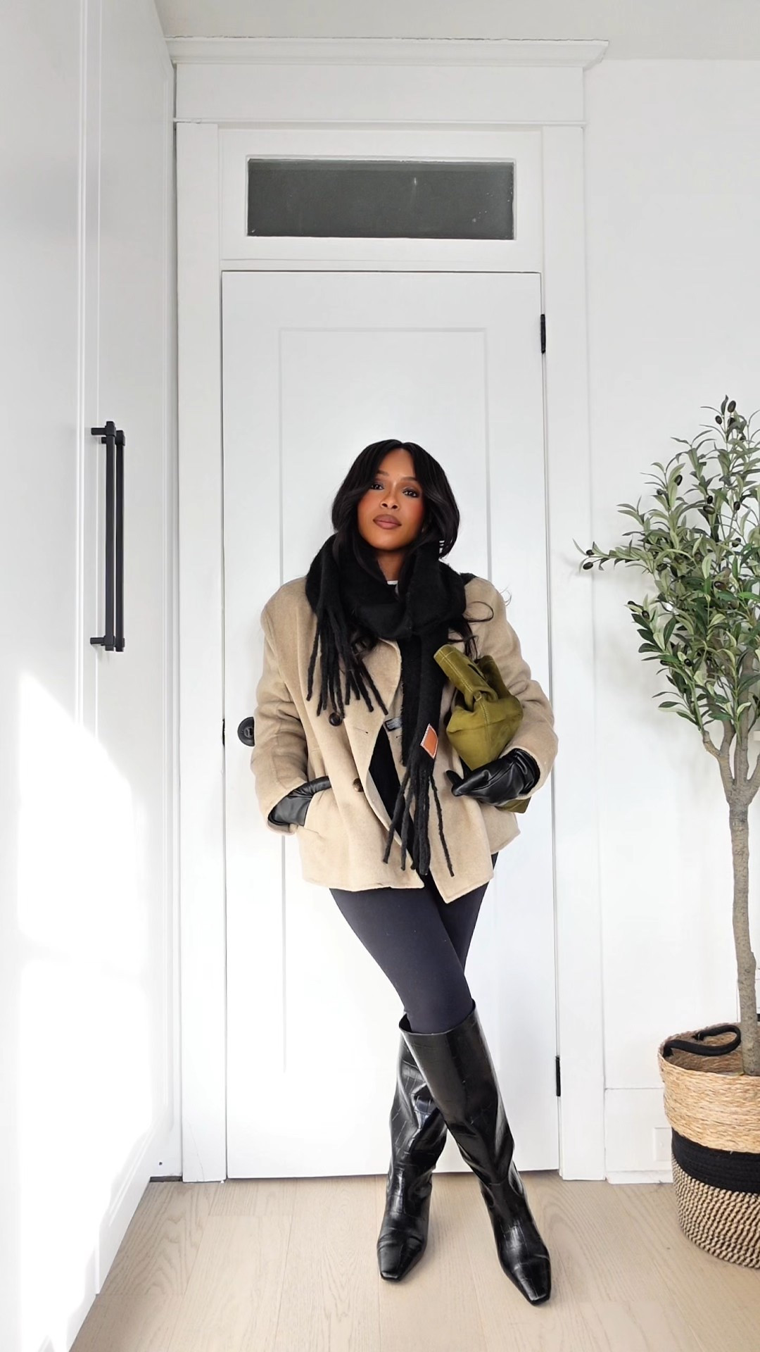 Elevate your leggings #howtostyleleggings #leggings

#LTKootd #LTKPetite #LTKgrwm