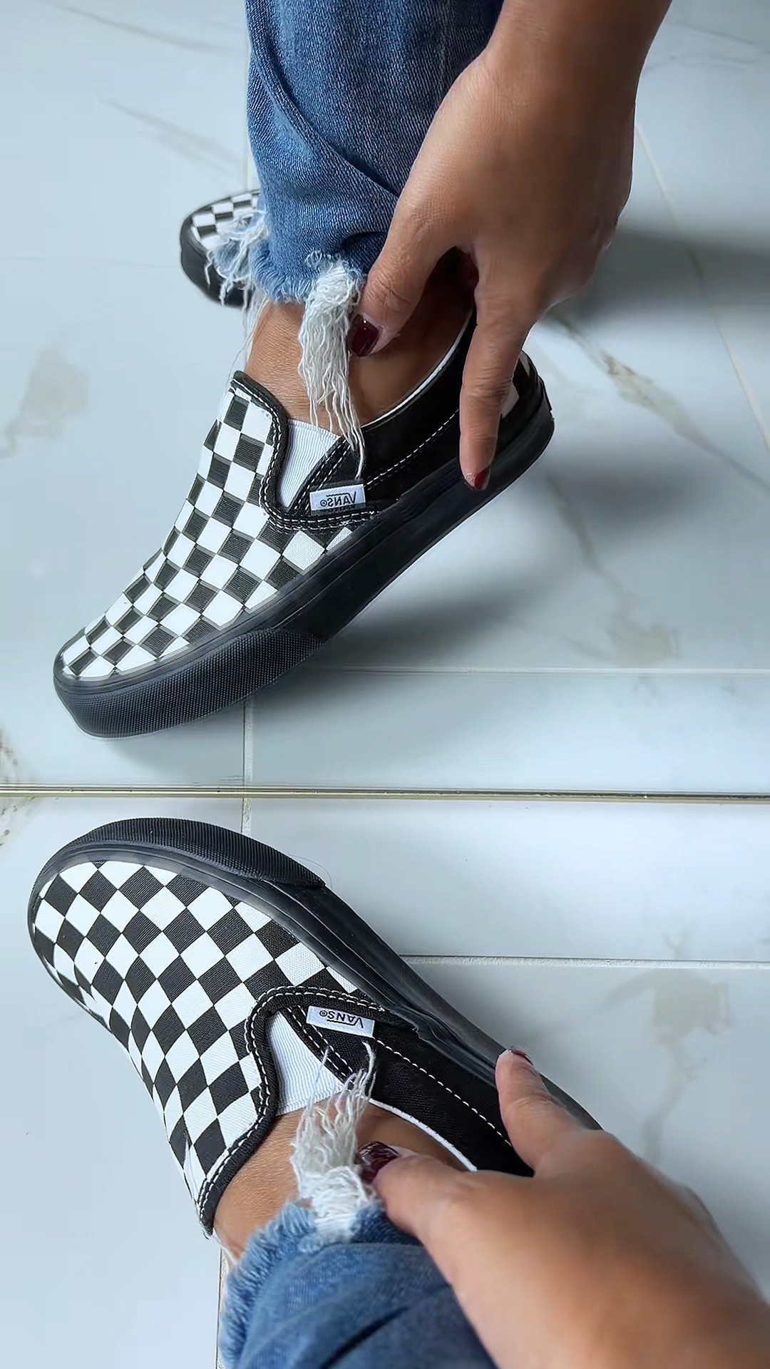 Checkerboard VANS!! 

#vans #vansshoes
#checkerboardvans