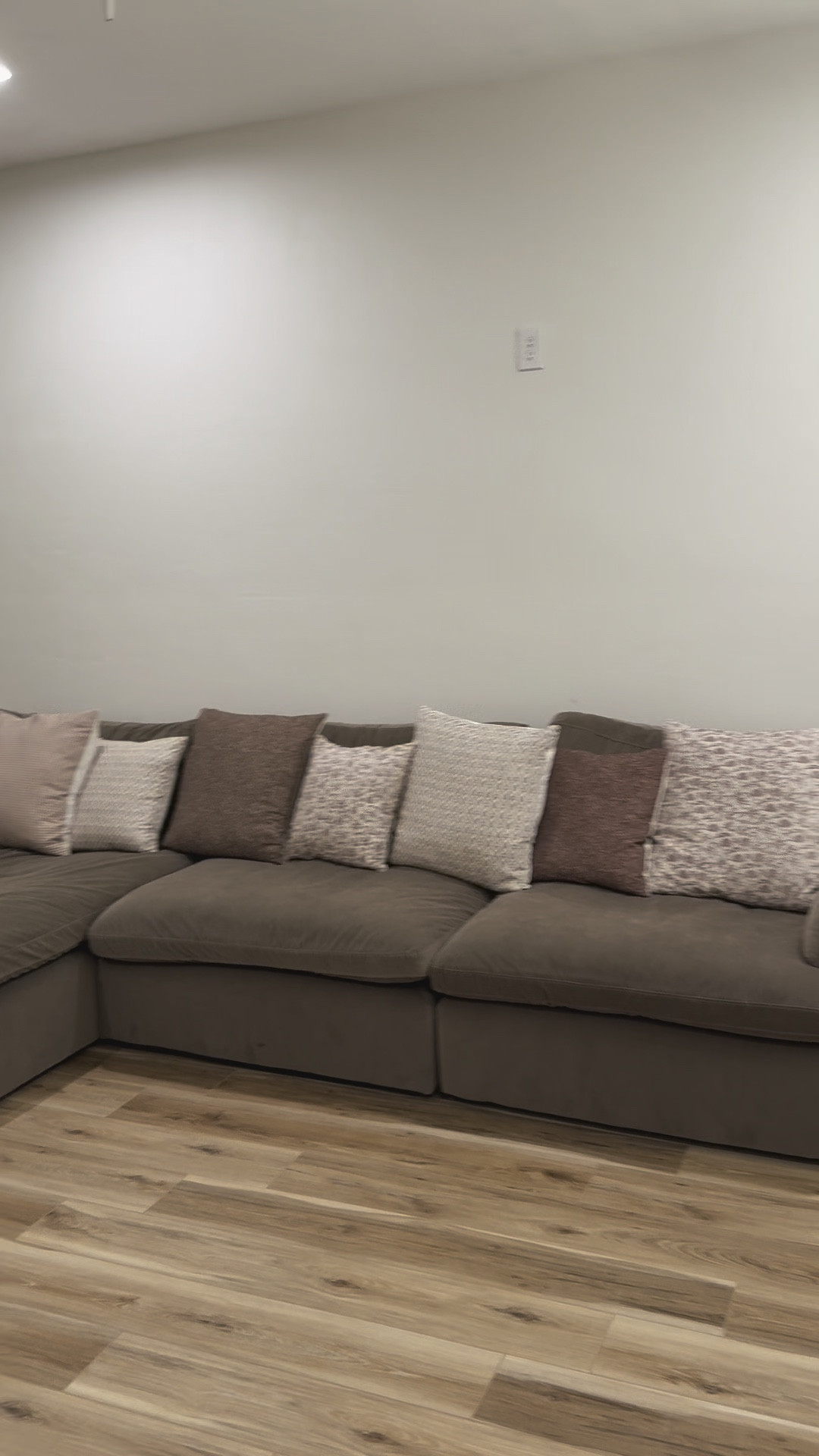 My couch and pillows 😍😍 

#LTKSaleAlert #LTKHome #LTKStyleTip