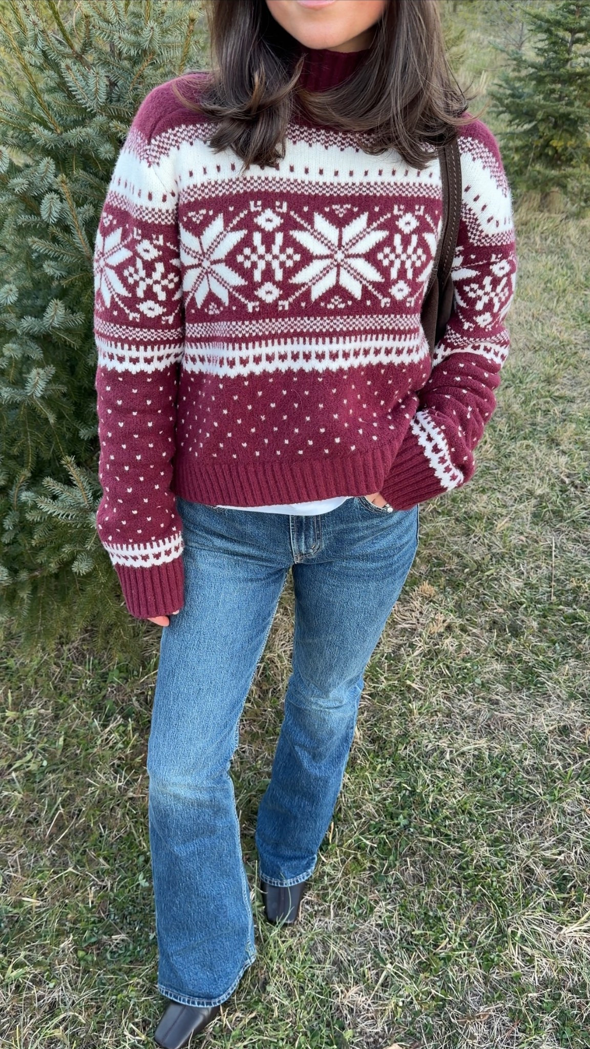 [12/12/25] code AFVIVIANE - wearing small in sweater and 24 regular in bottoms (this length is perfect for pairing with boots/heels I’m 5’2!) | my abercrombie code is live!! 40% off everything + stackable 15%


Offer valid online only 12/9/2025-12/24/2025 in US/CA. Exclusions apply as indicated. Online price reflects discount. 
Use code AFVIVIANE to get an additional 15% off almost everything in stores and online at checkout from 12/12/2025-12/15/2025 in US/CA. Exclusions apply. See details online.