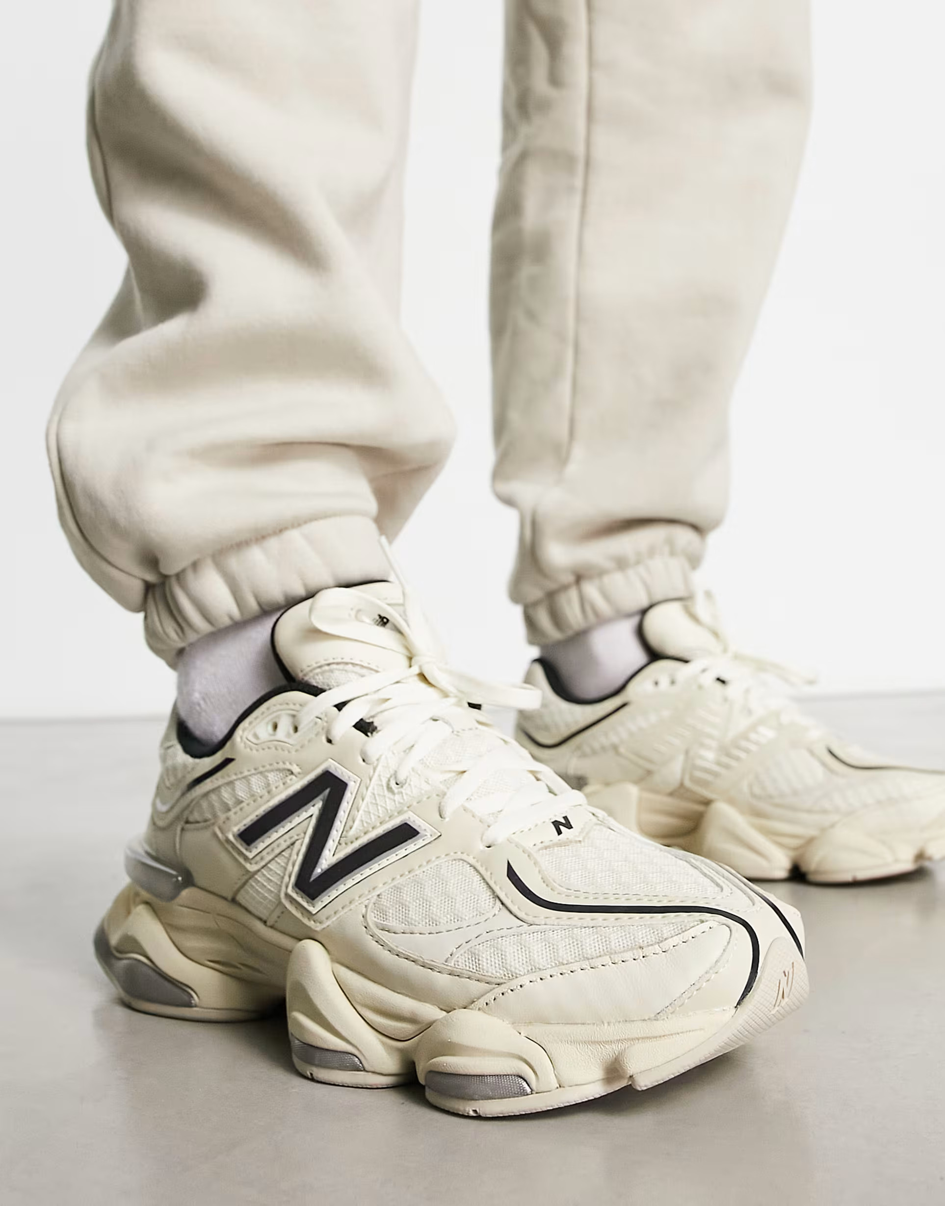 New Balance 9060 trainers in off white and black | ASOS (Global)