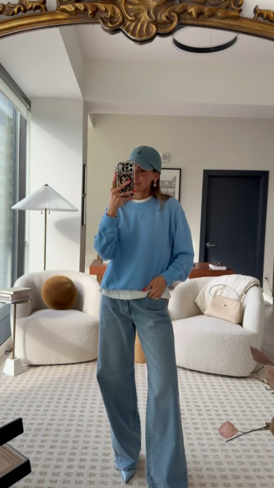 The secret to this outfit isn’t the sweater… it’s the white t-shirt underneath! The length is perfect for layering 🫶

#LTKootd #LTKdayinmylife #LTKgrwm