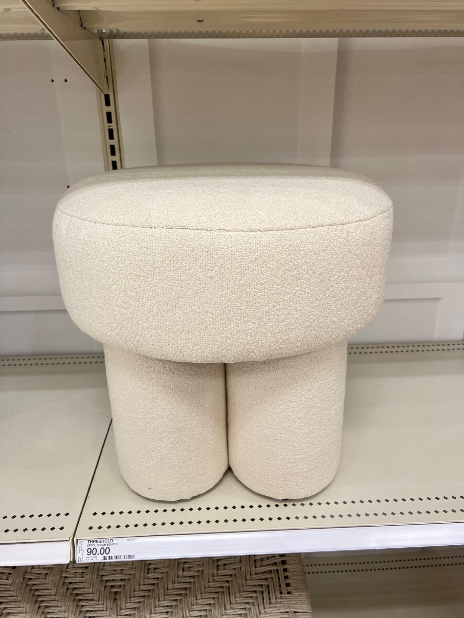 love a good Sherpa ! 

#LTKHome #LTKFindsUnder100 #LTKSeasonal