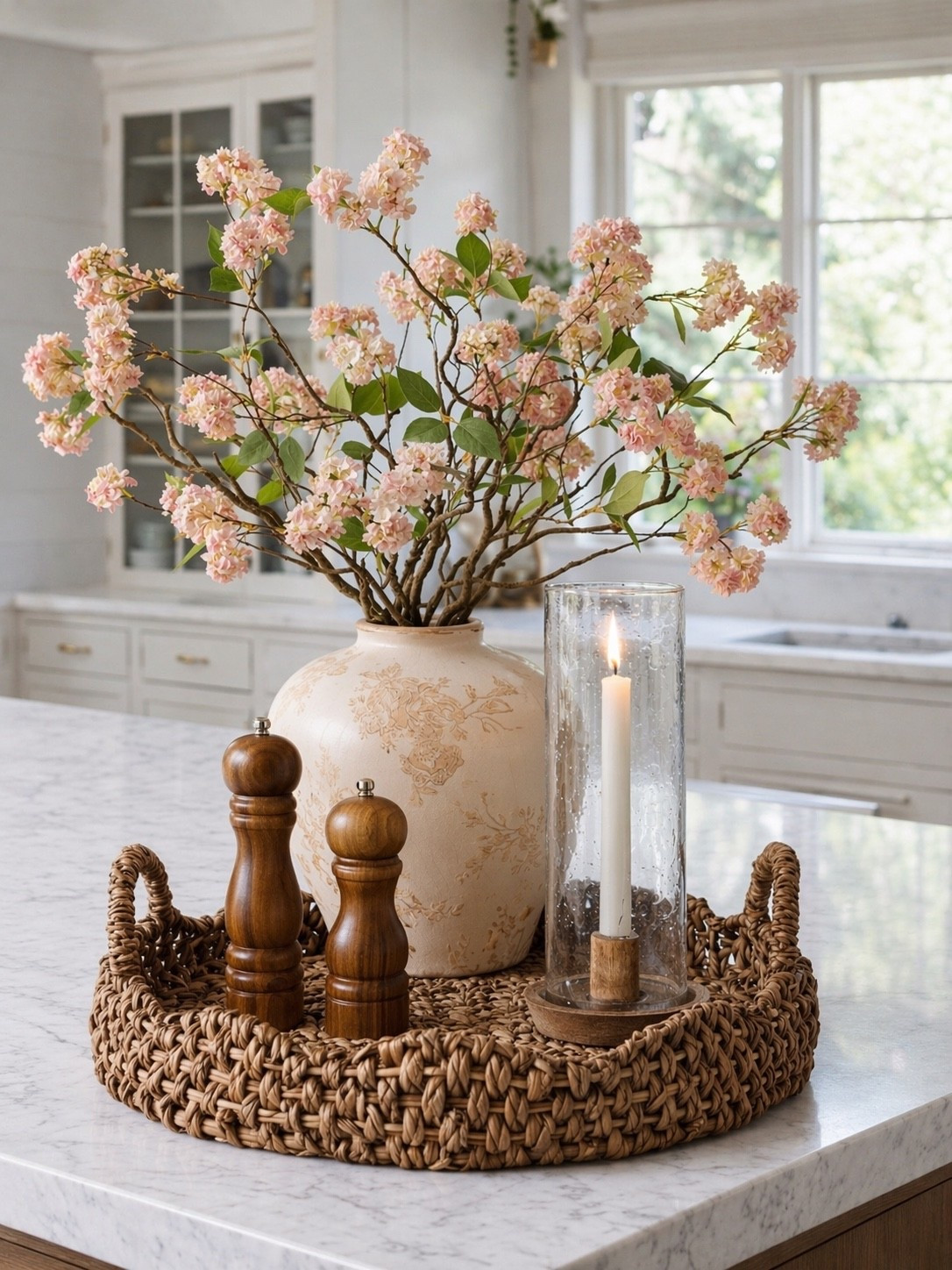 Some new home items I’m loving lately 😍

#LTKSeasonal #LTKHome #LTKSaleAlert