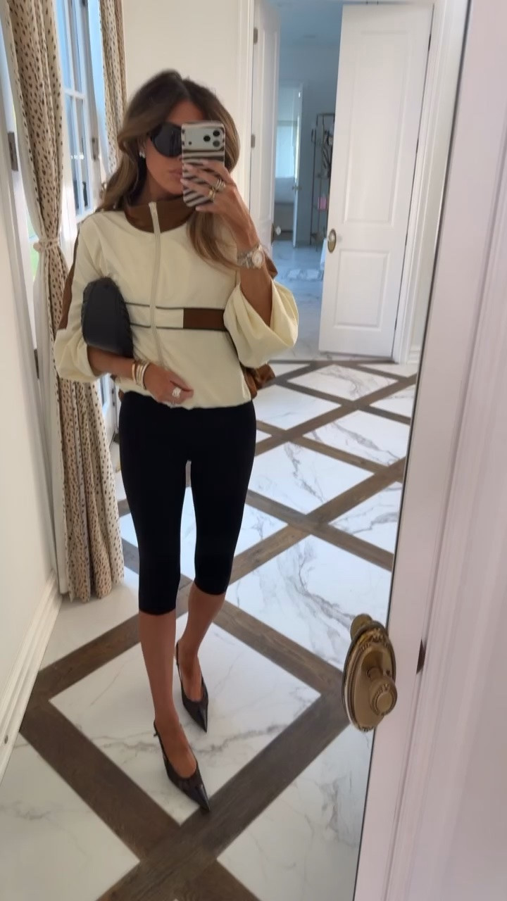 In stock! Wearing an XS in the jacket and capri leggings! 

Shopbop fashion, Shopbop finds Casual fall outfits ,Fall fashion hauls, Autumn outfits, Date night outfits, Fall outfits, Capri leggings, Gemme Beauty, Emily Gemma

#LTKSeasonal #LTKmomlife #LTKdayinmylife
