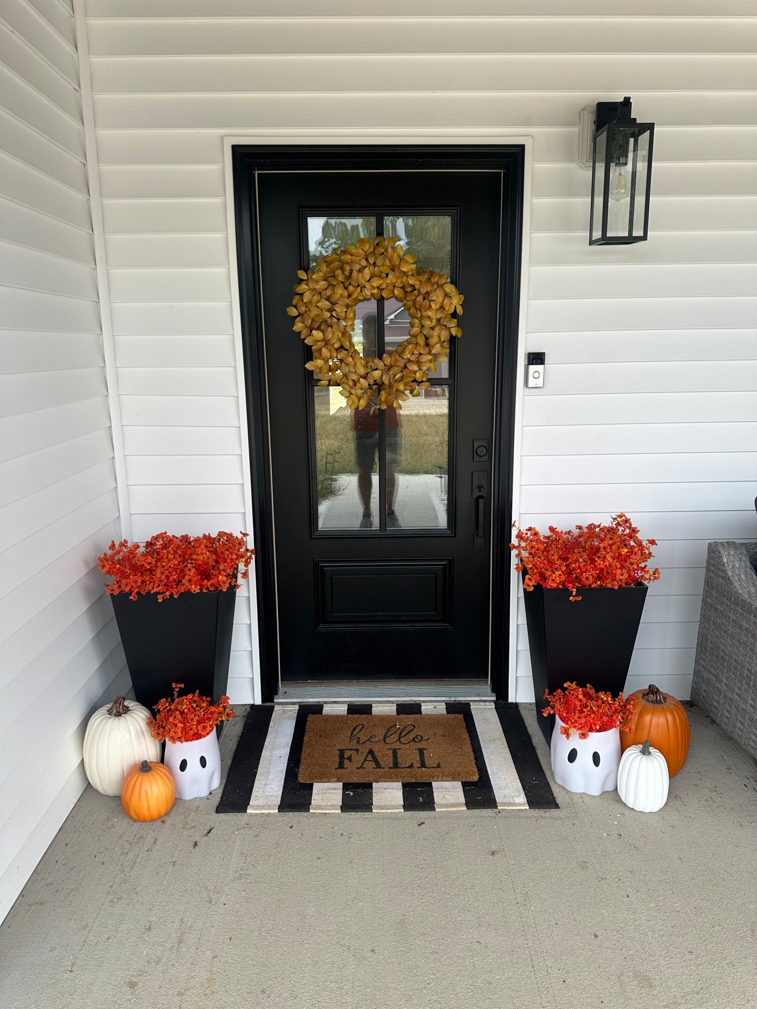 Fall outdoor decor #falldecor #falloutdoordecor 
