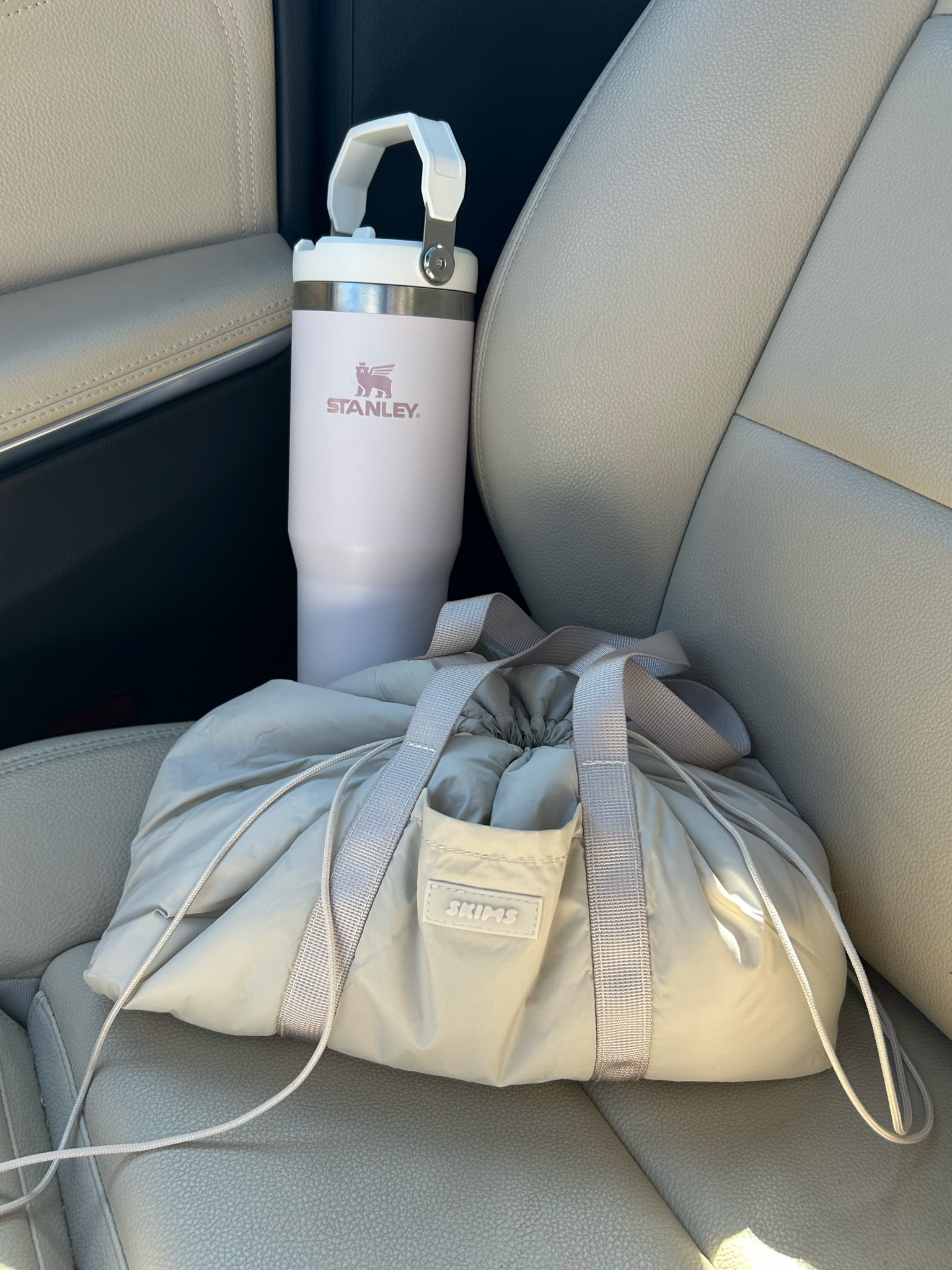 Skims Pilates Bag 🩰

#LTKActive #LTKItBag #LTKStyleTip