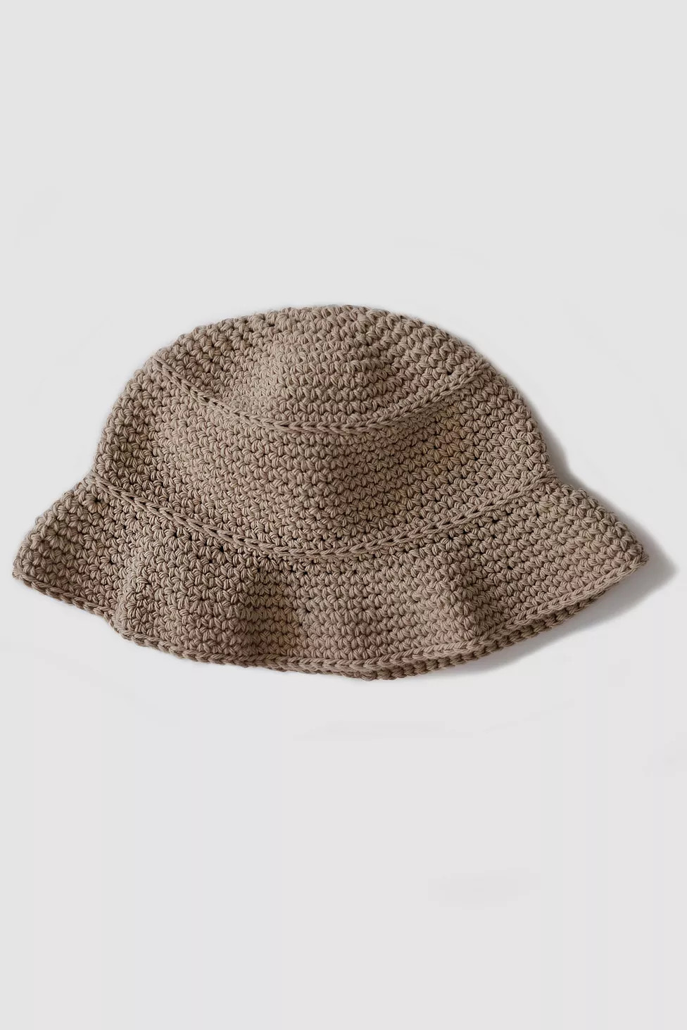 MARVES new york Crochet Bowery Bucket Hat | Urban Outfitters (US and RoW)