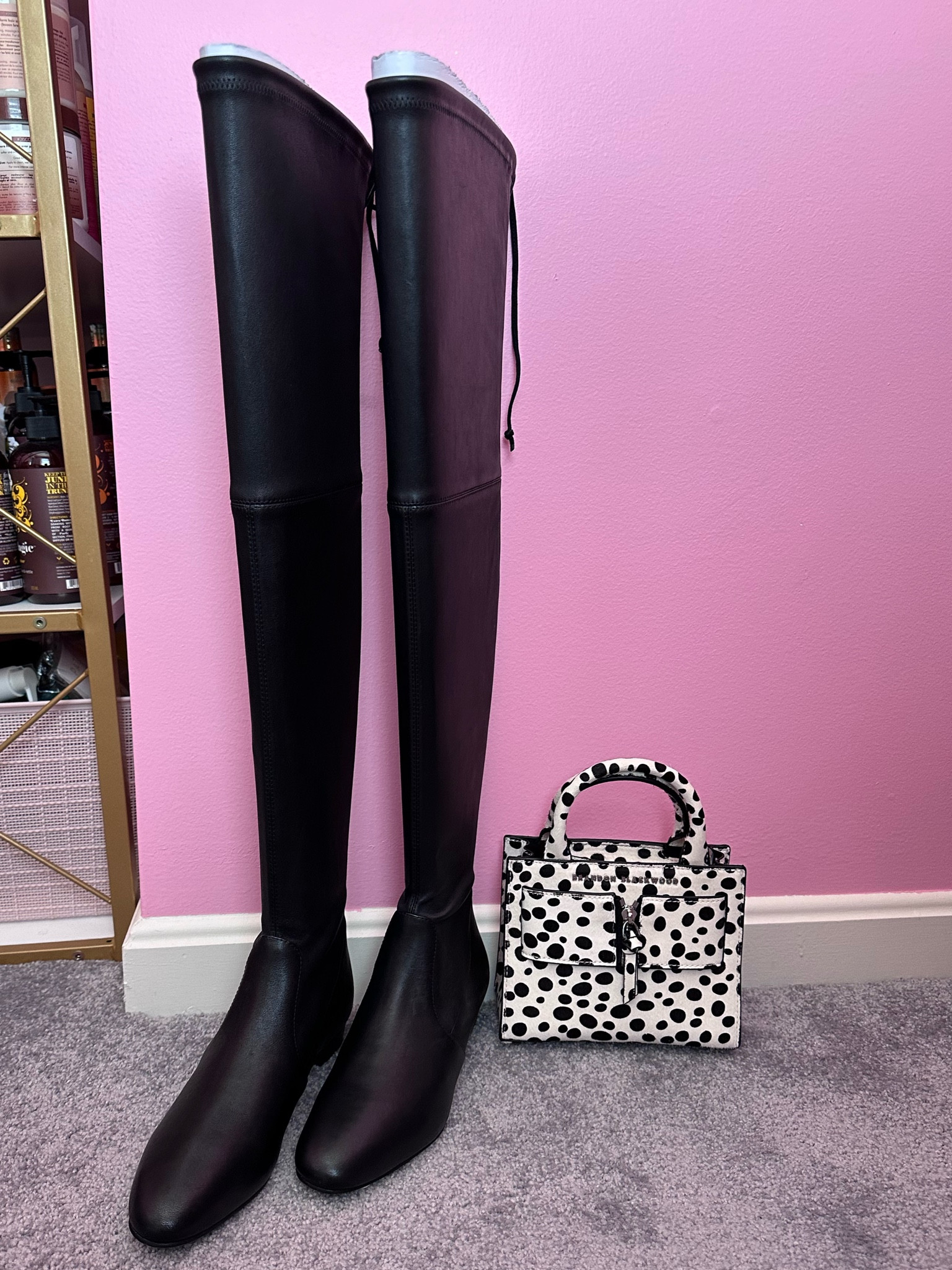 Boots + Bag 😍

#LTKShoeCrush #LTKItBag #LTKStyleTip