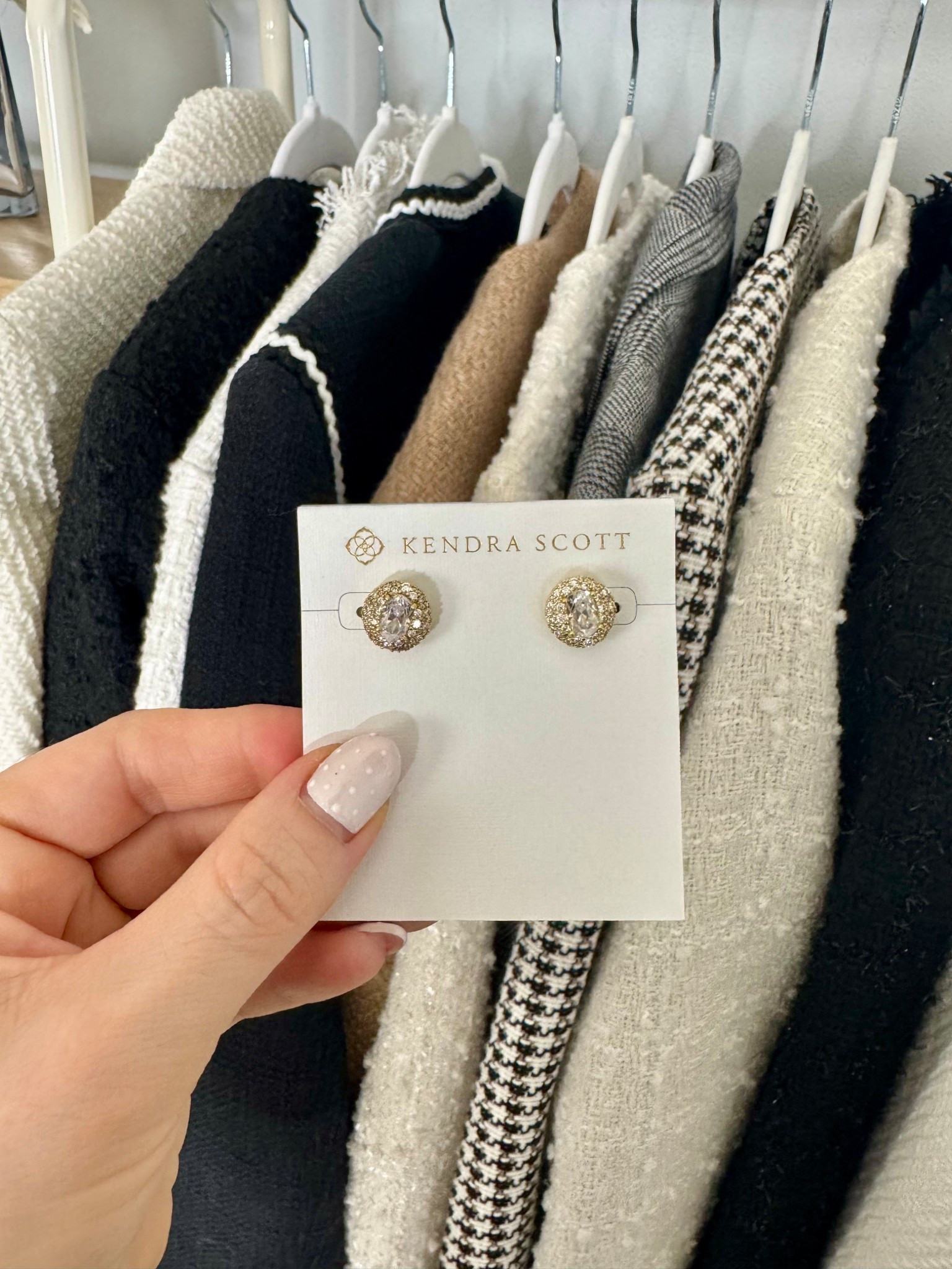 Earrings I bought with my birthday month discount at Kendra Scott❤️ 

Gold stud earrings 
Gift idea 

#LTKHoliday #LTKFindsUnder100 #LTKSeasonal