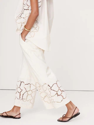 The Pull-On Wide-Leg Ankle Pant in Embroidered Poplin | Banana Republic (US)